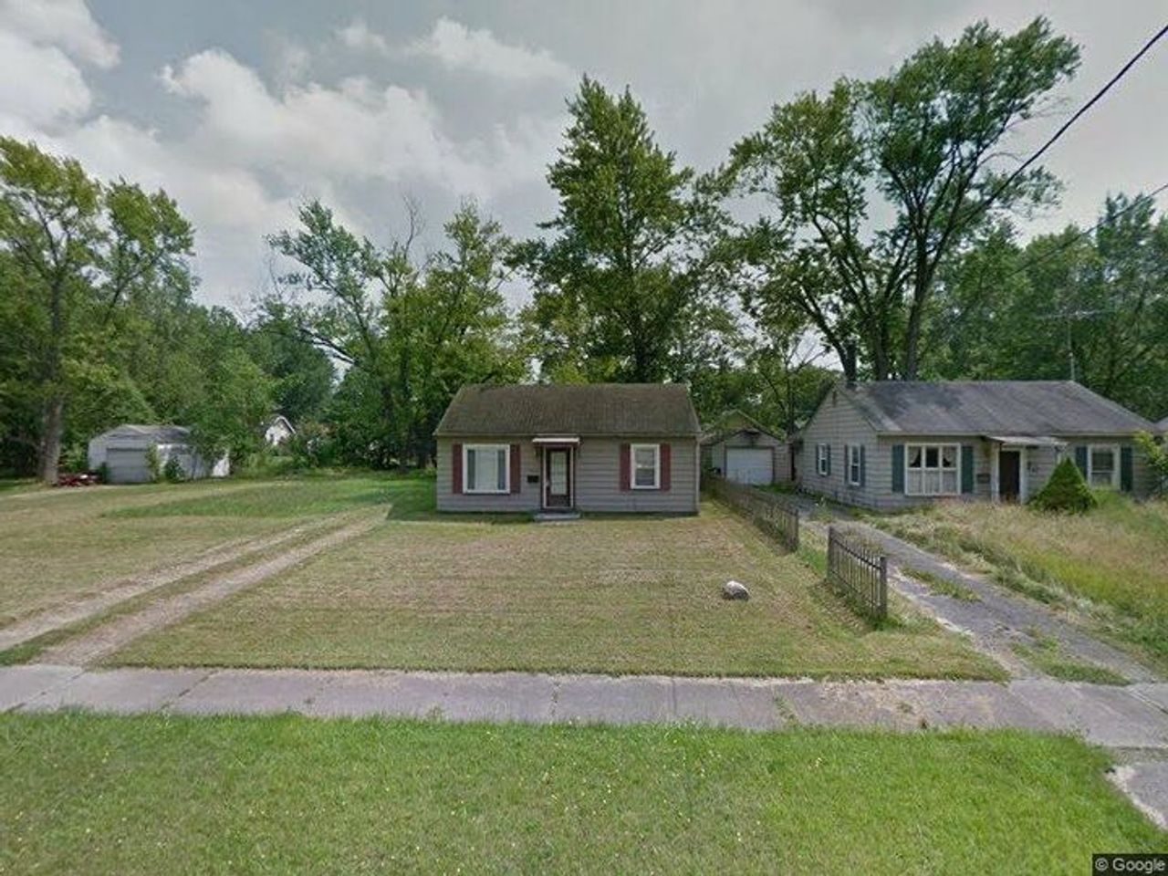 listing, photo 1