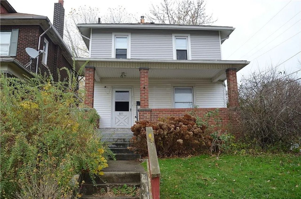 listing, photo 1