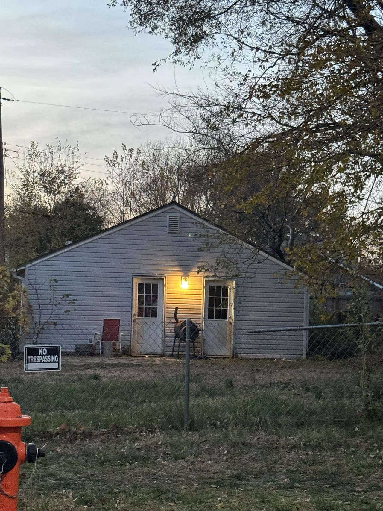 listing, photo 1