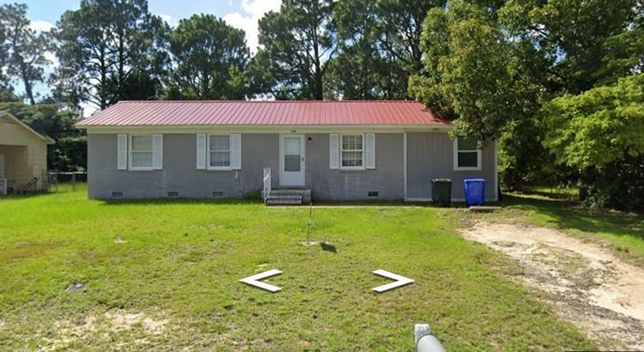 listing, photo 1
