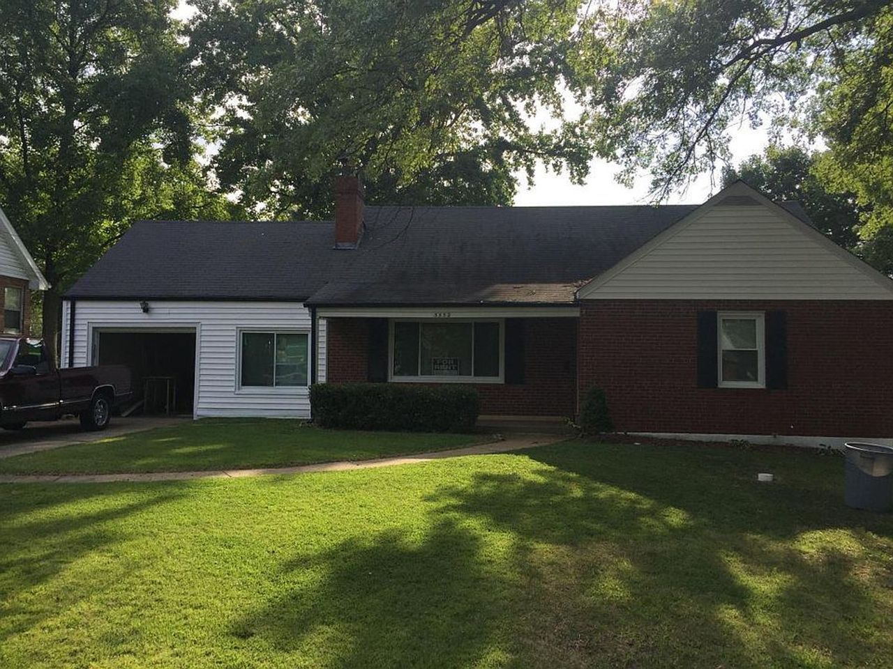 listing, photo 1