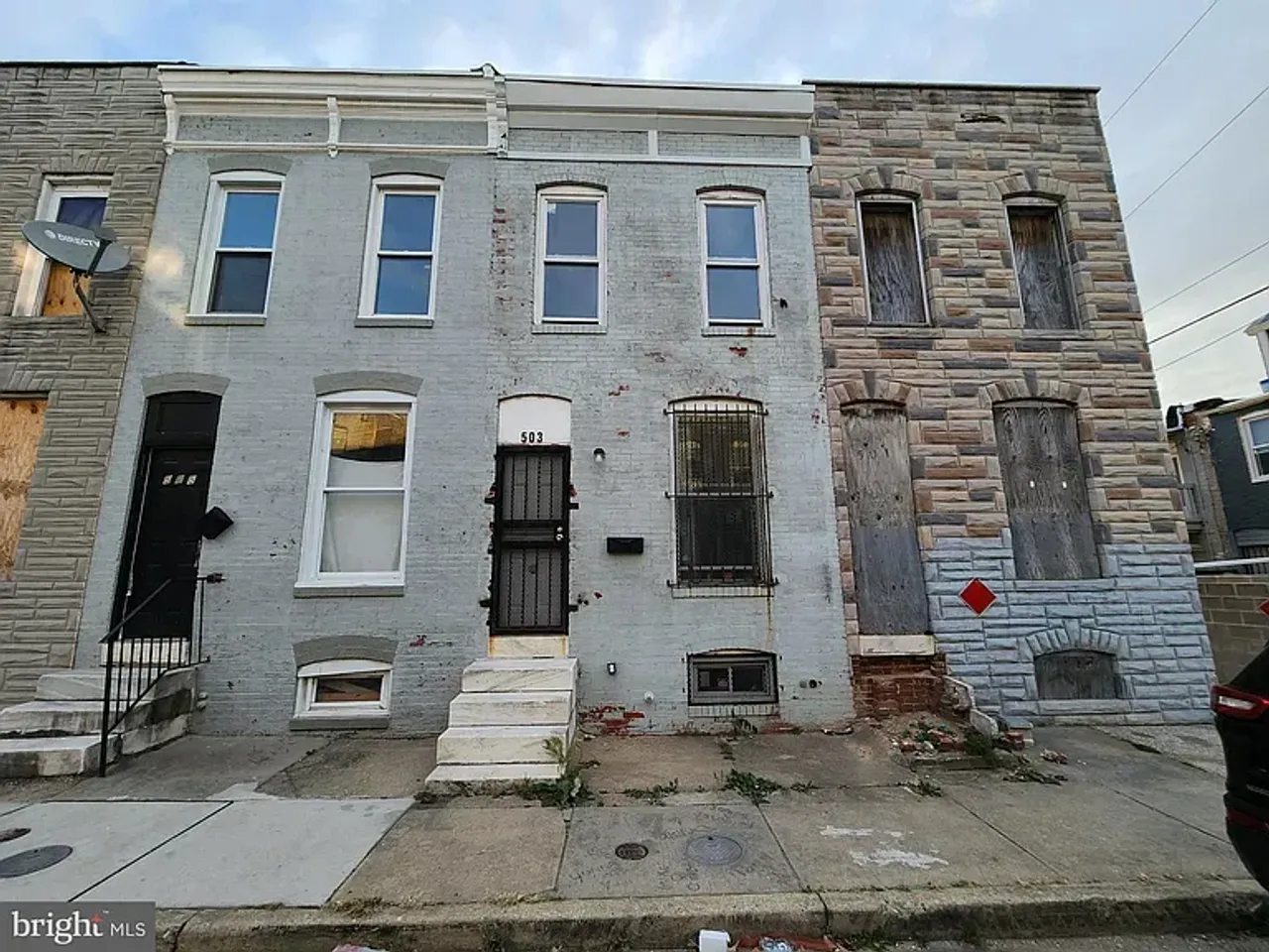 listing, photo 1