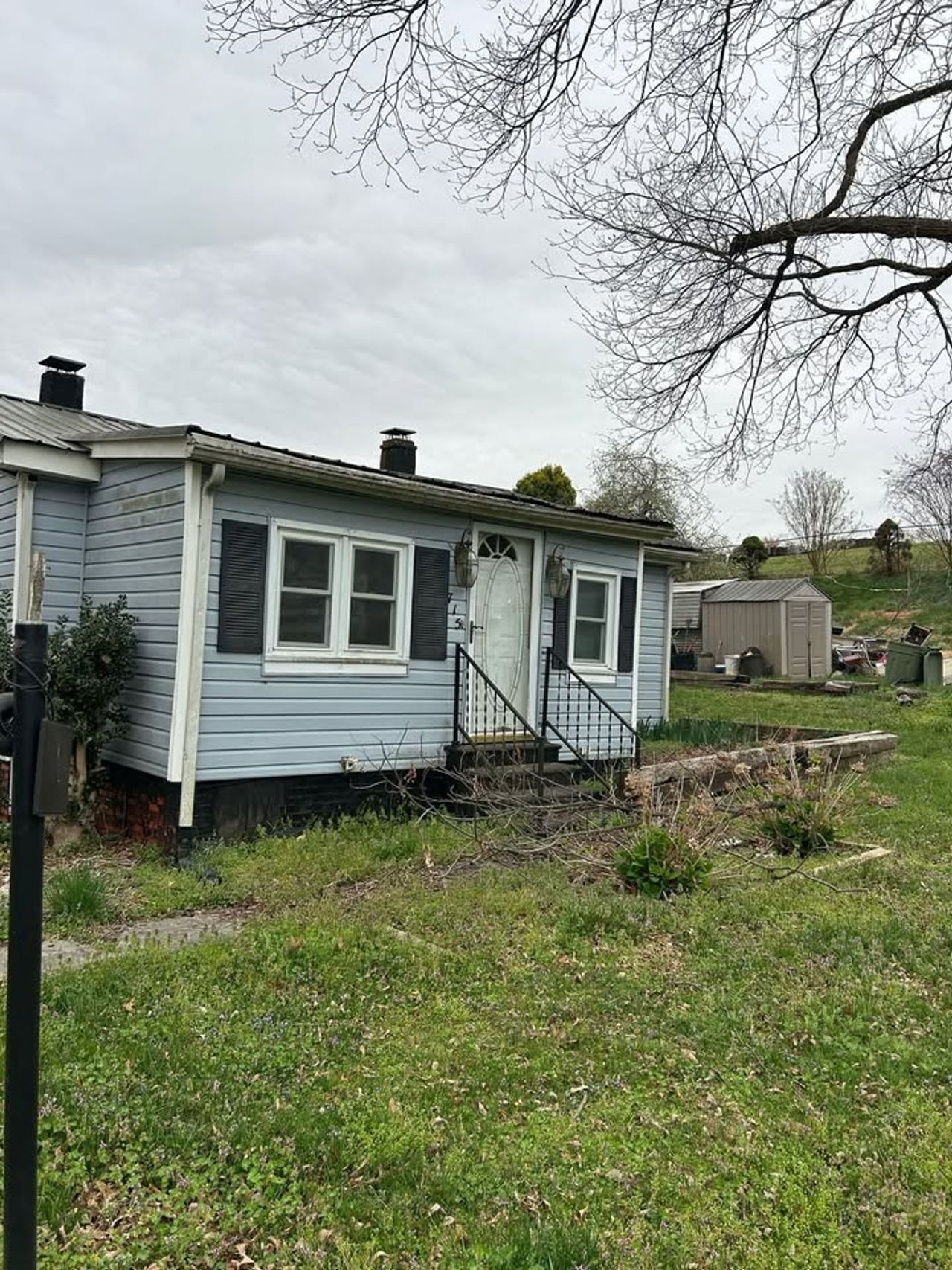 listing, photo 1