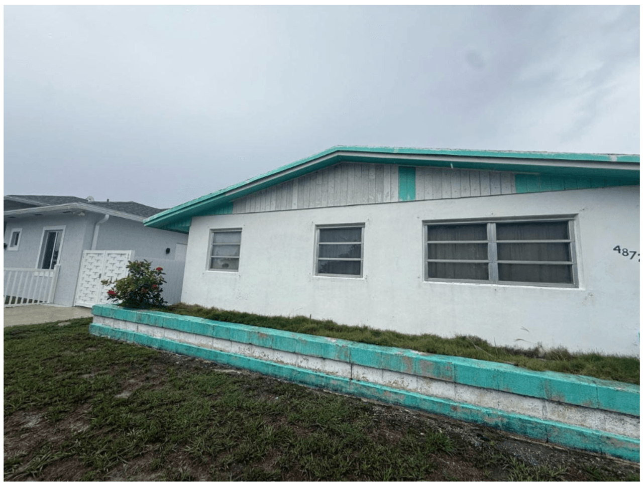 listing, photo 1