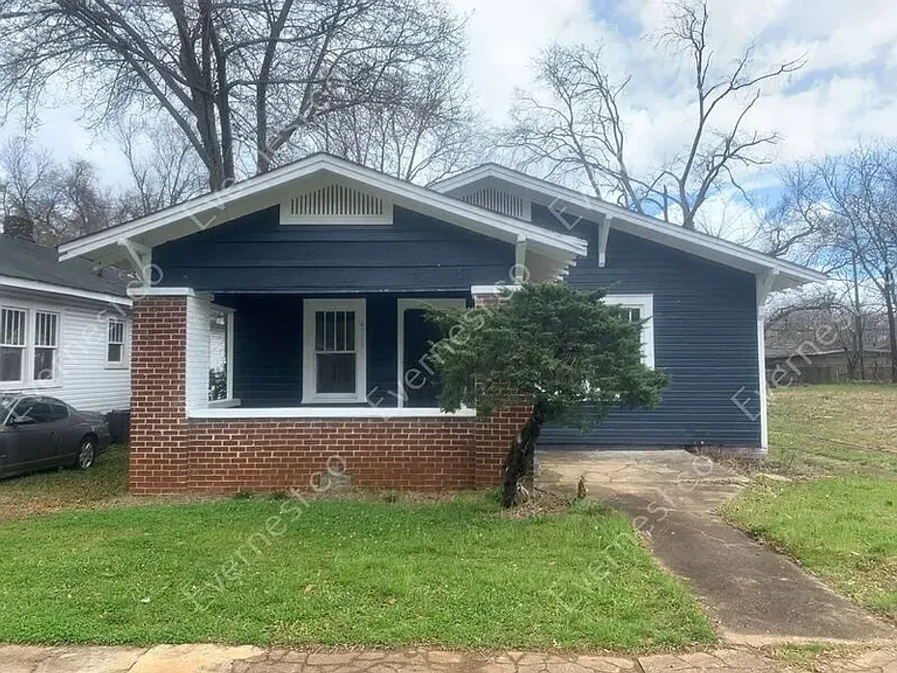 listing, photo 1