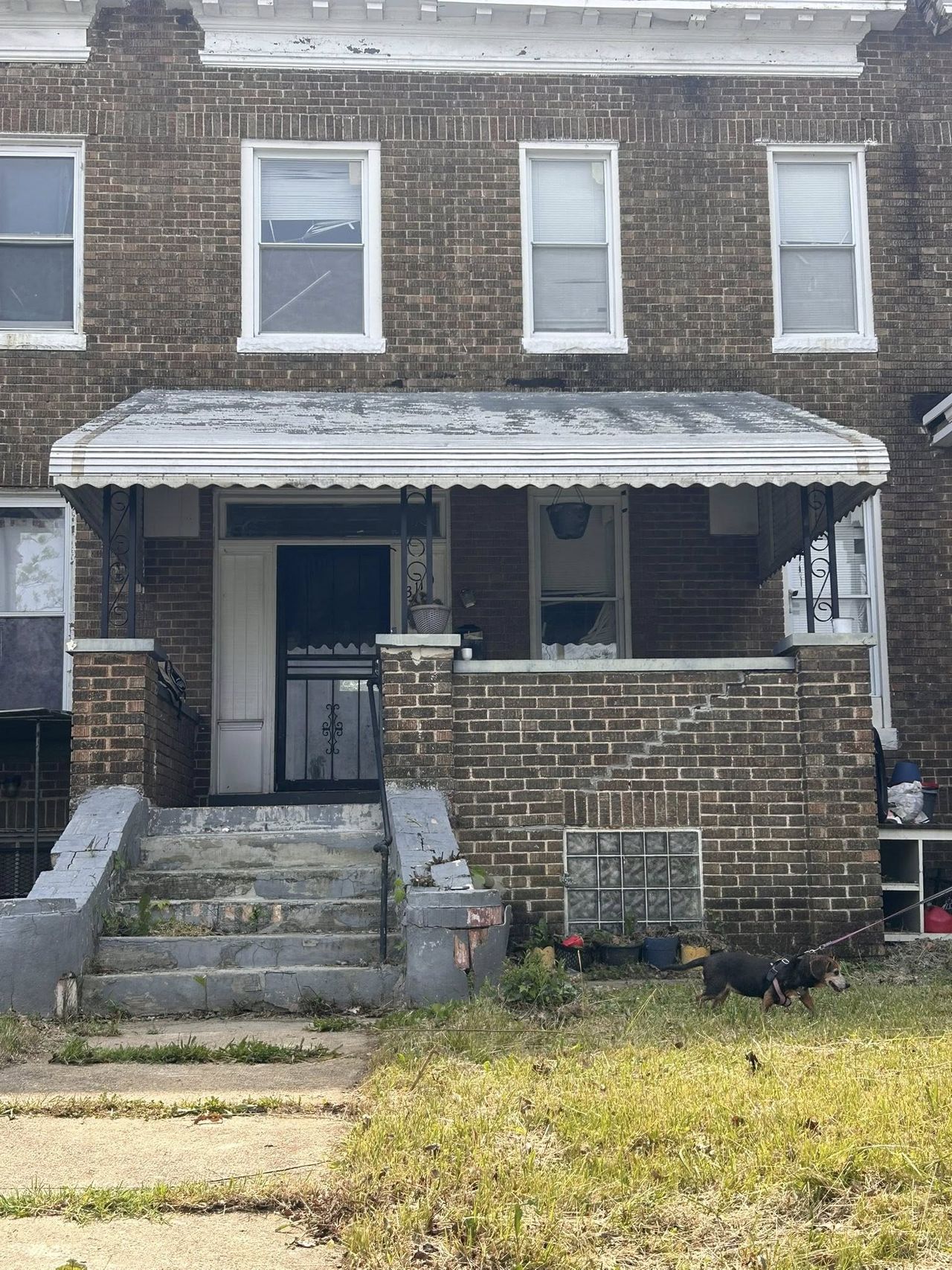 listing, photo 1