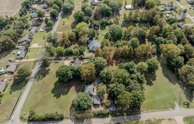 View of 1411 Memorial Dr, Cleveland, MS 38732, USA
