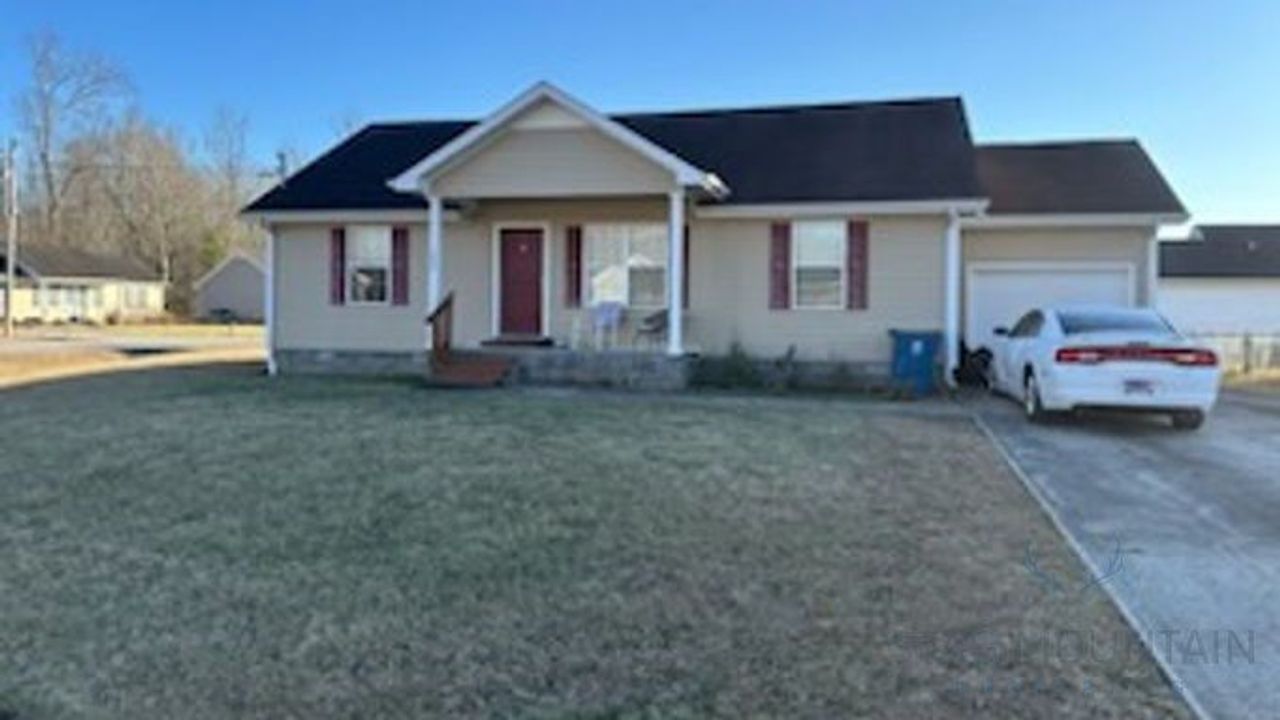 listing, photo 1