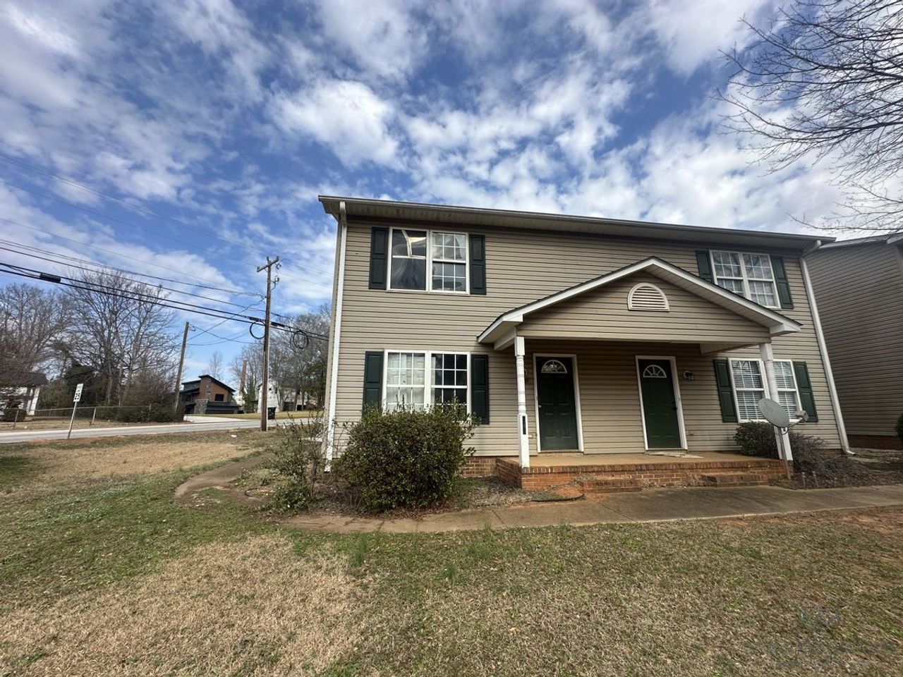 listing, photo 1