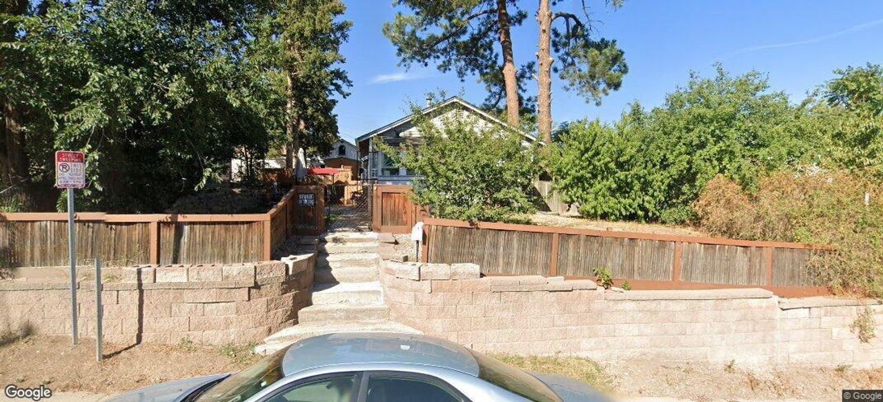 listing, photo 1