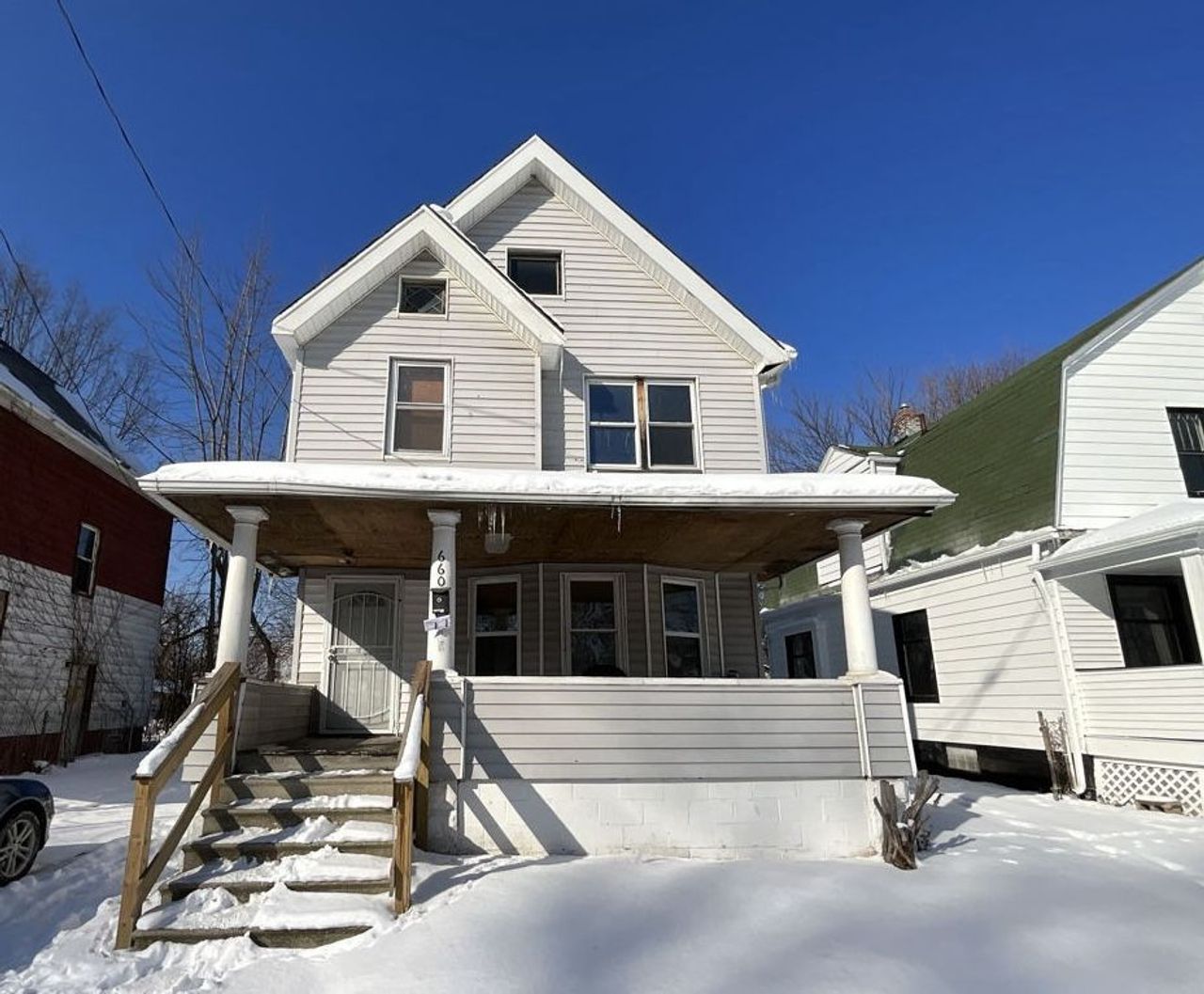 listing, photo 1