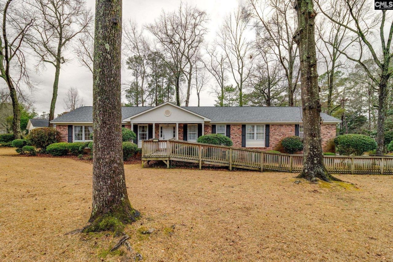 listing, photo 1