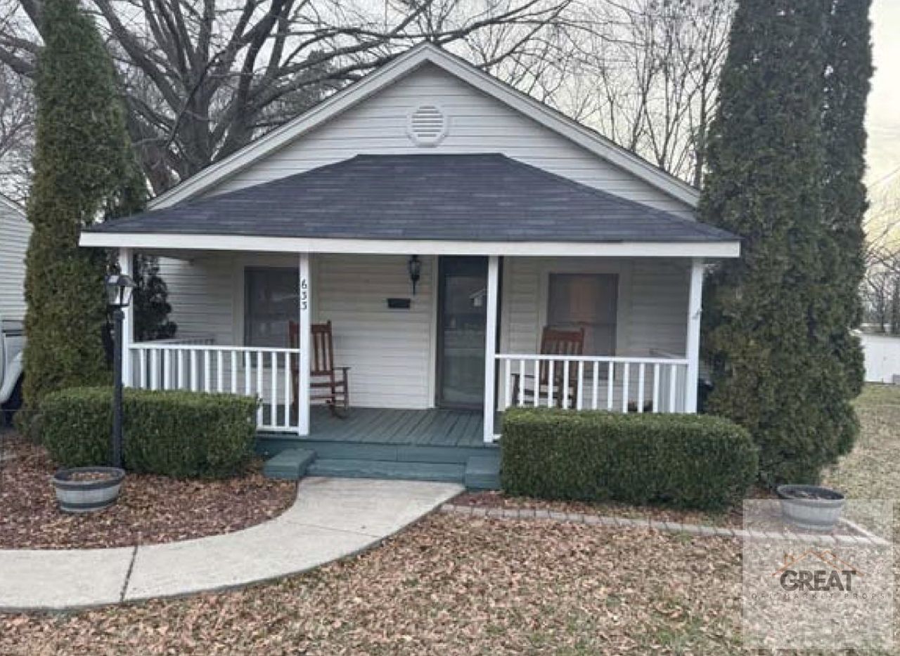 listing, photo 1