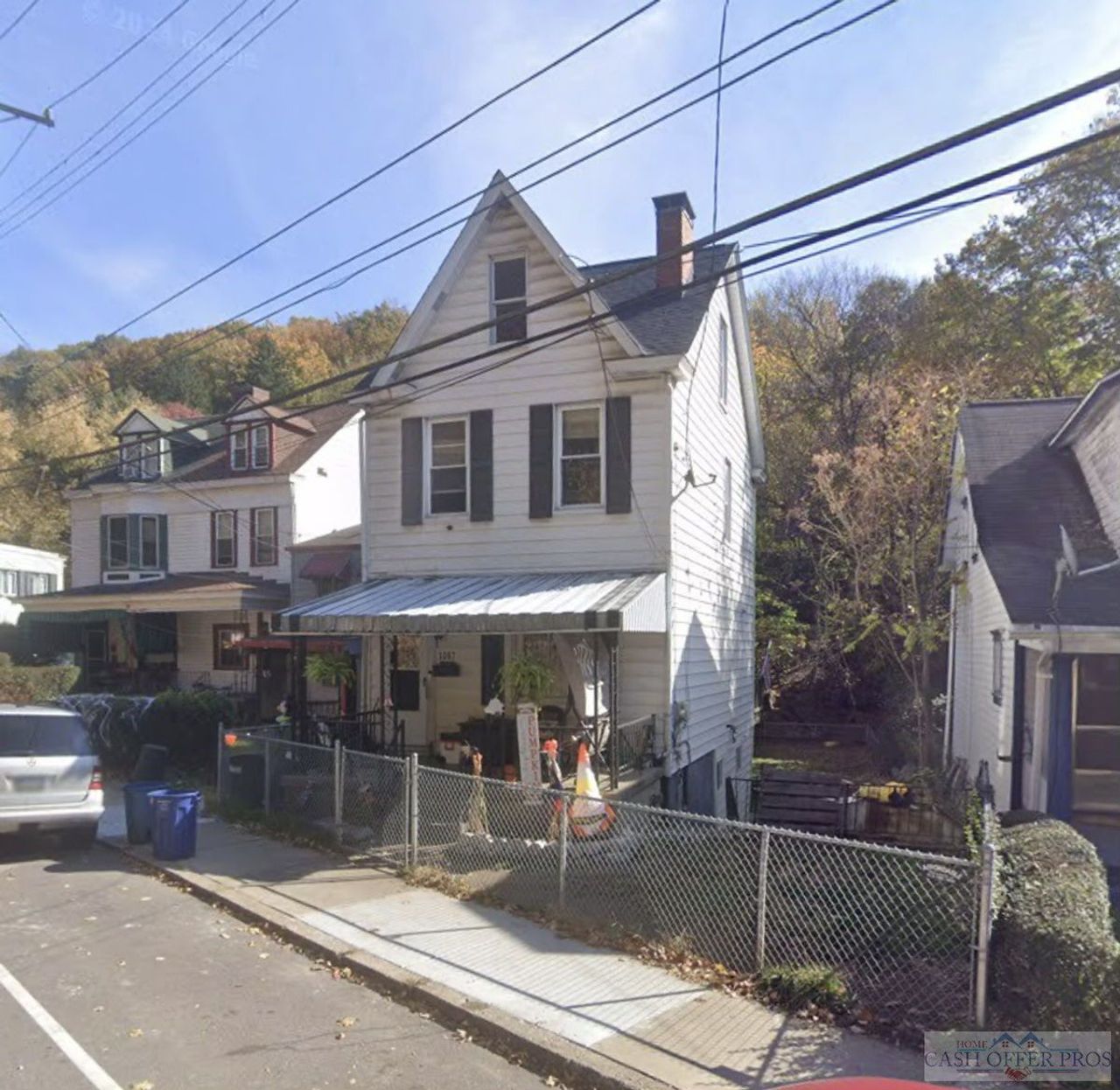 listing, photo 1