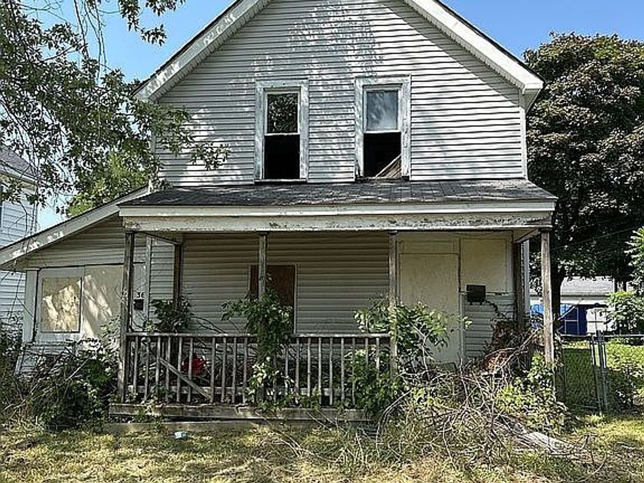 listing, photo 1