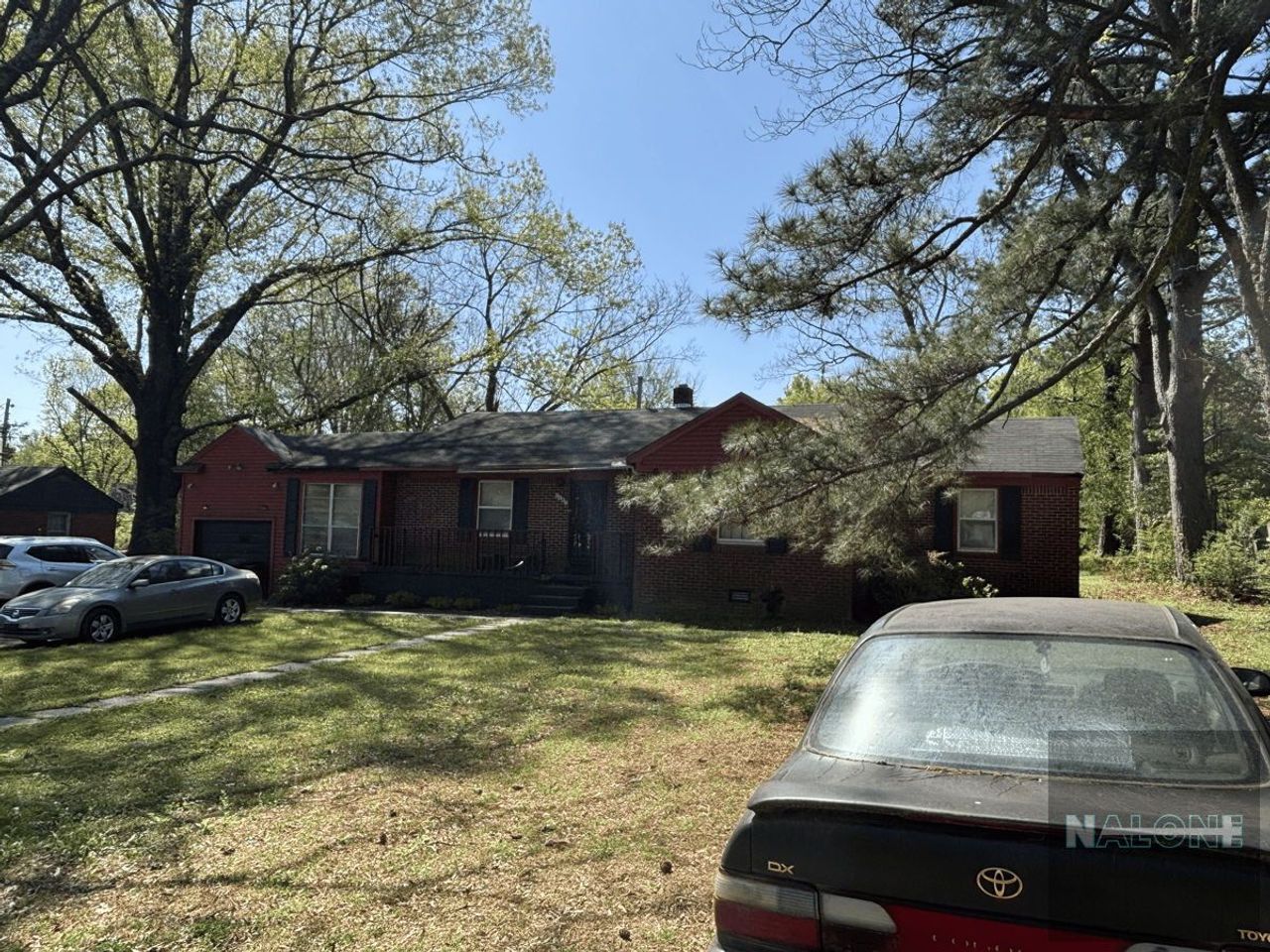 listing, photo 1