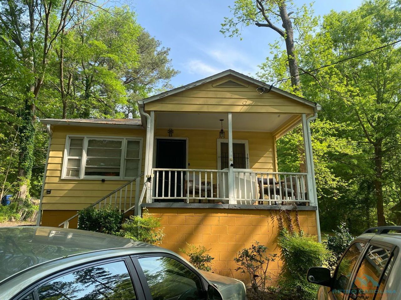 listing, photo 1