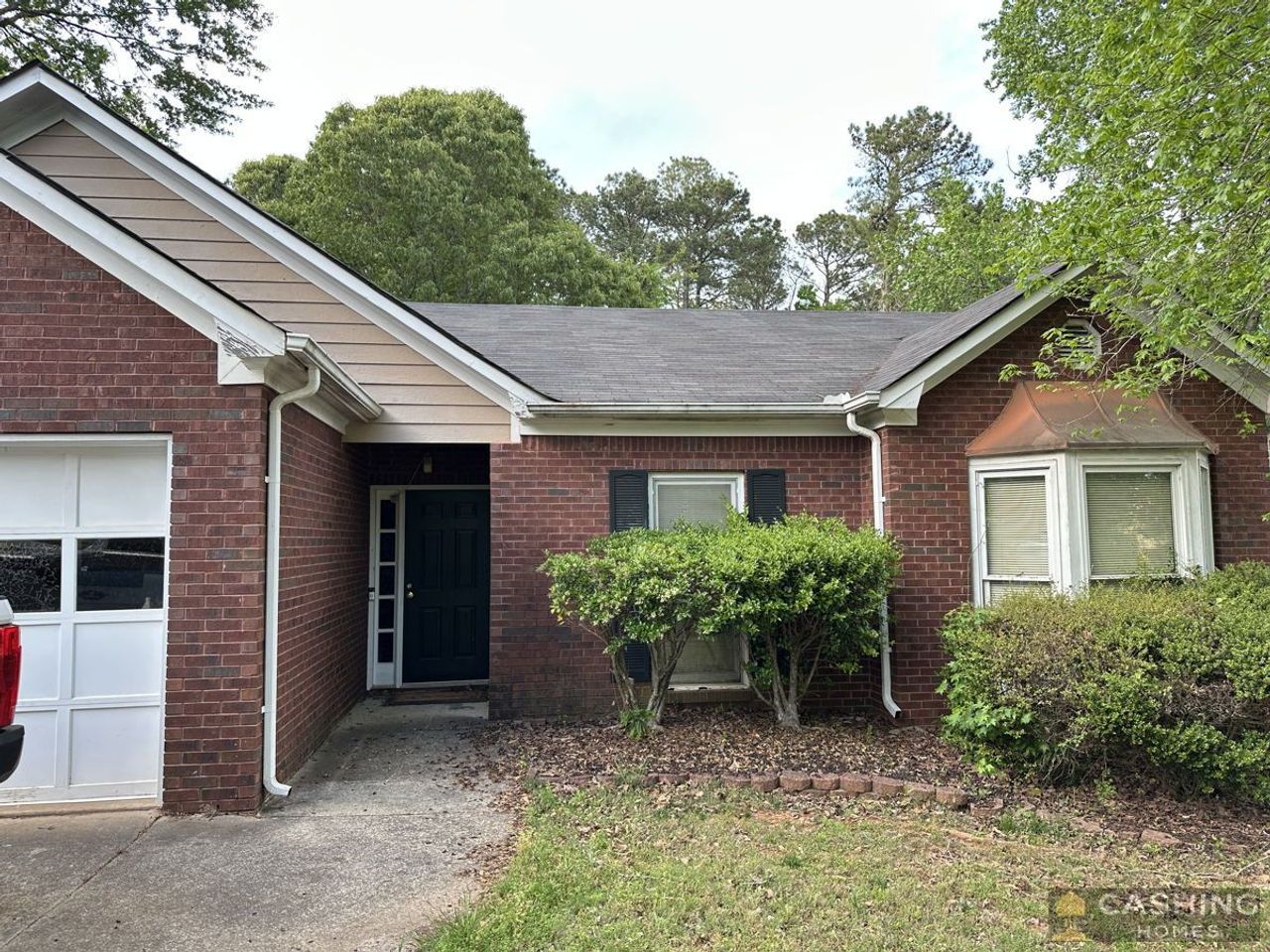 listing, photo 1