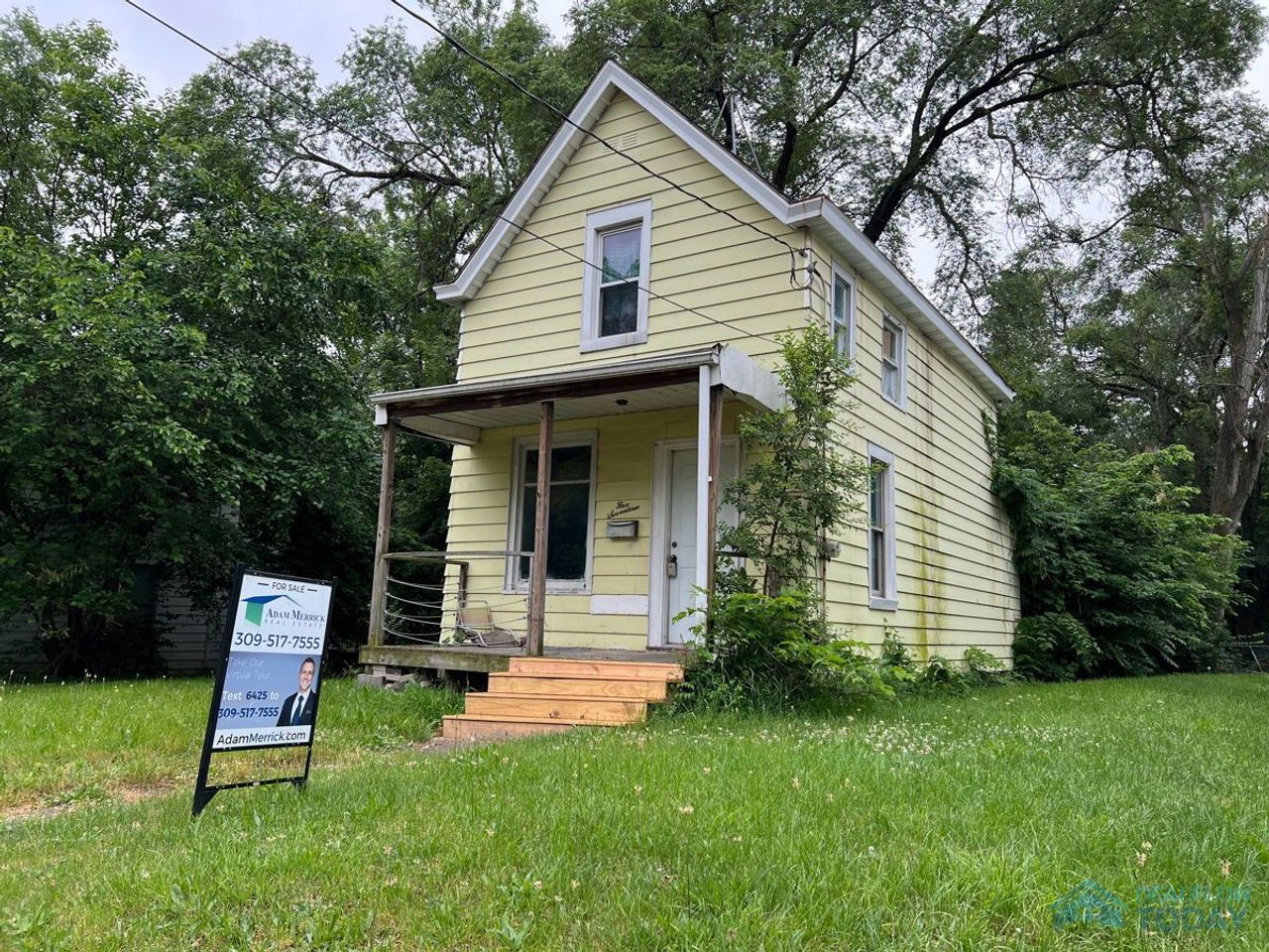listing, photo 1