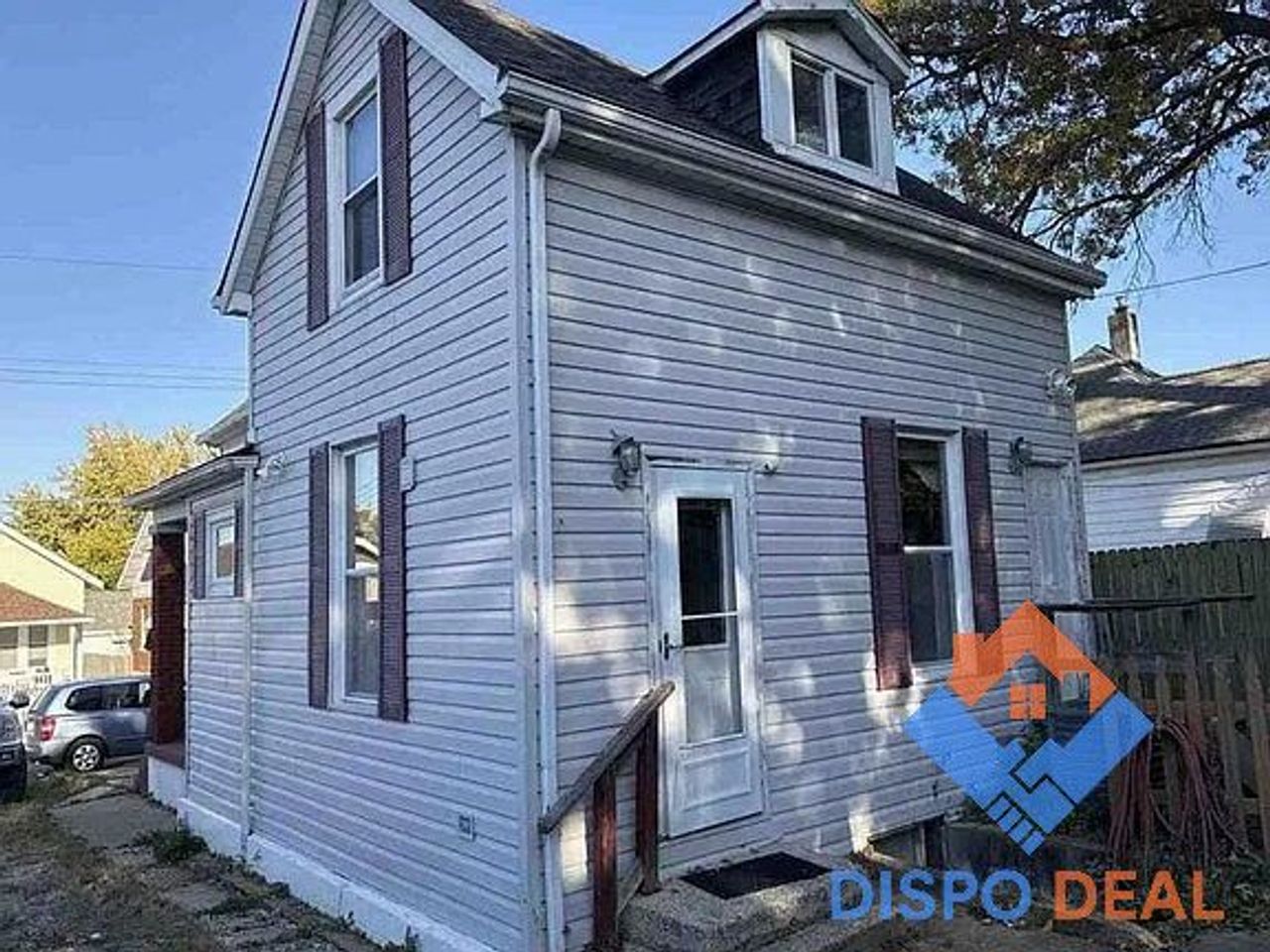 listing, photo 1