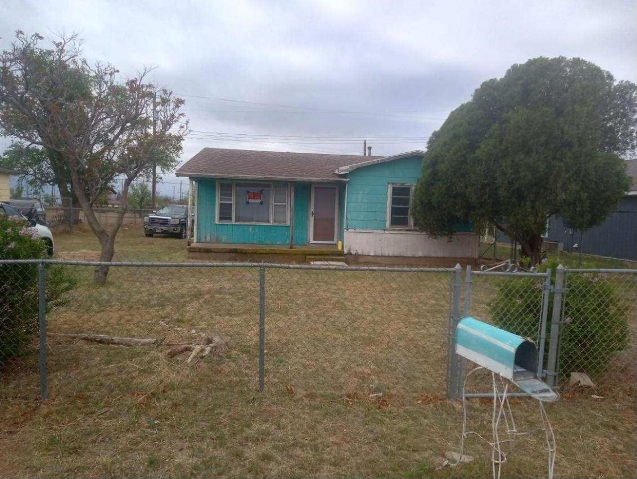listing, photo 1