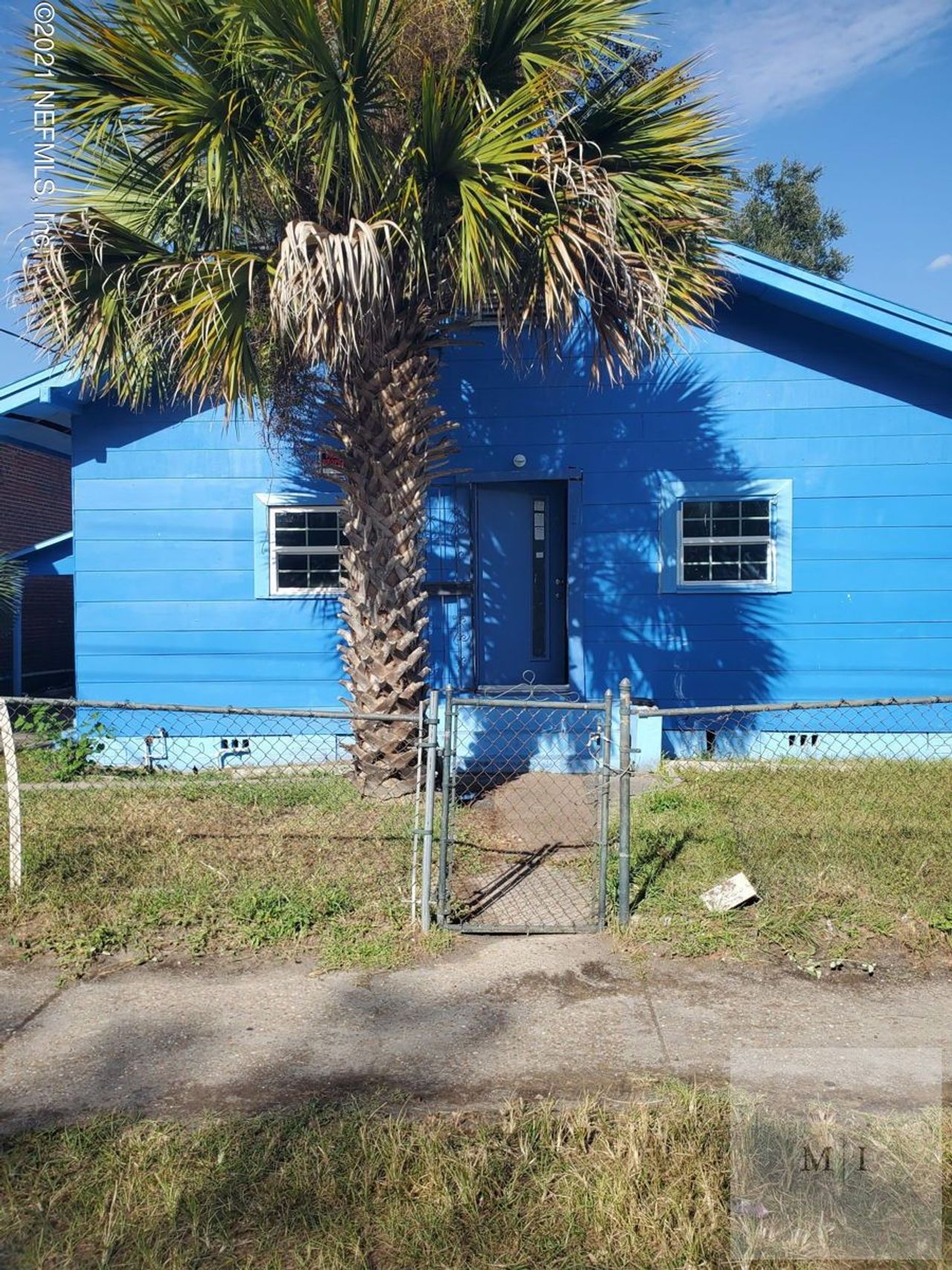 listing, photo 1