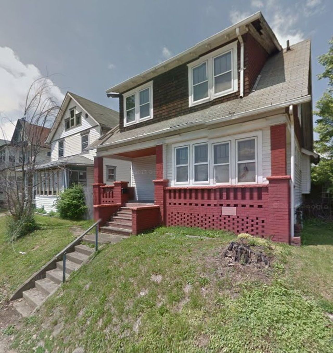listing, photo 1