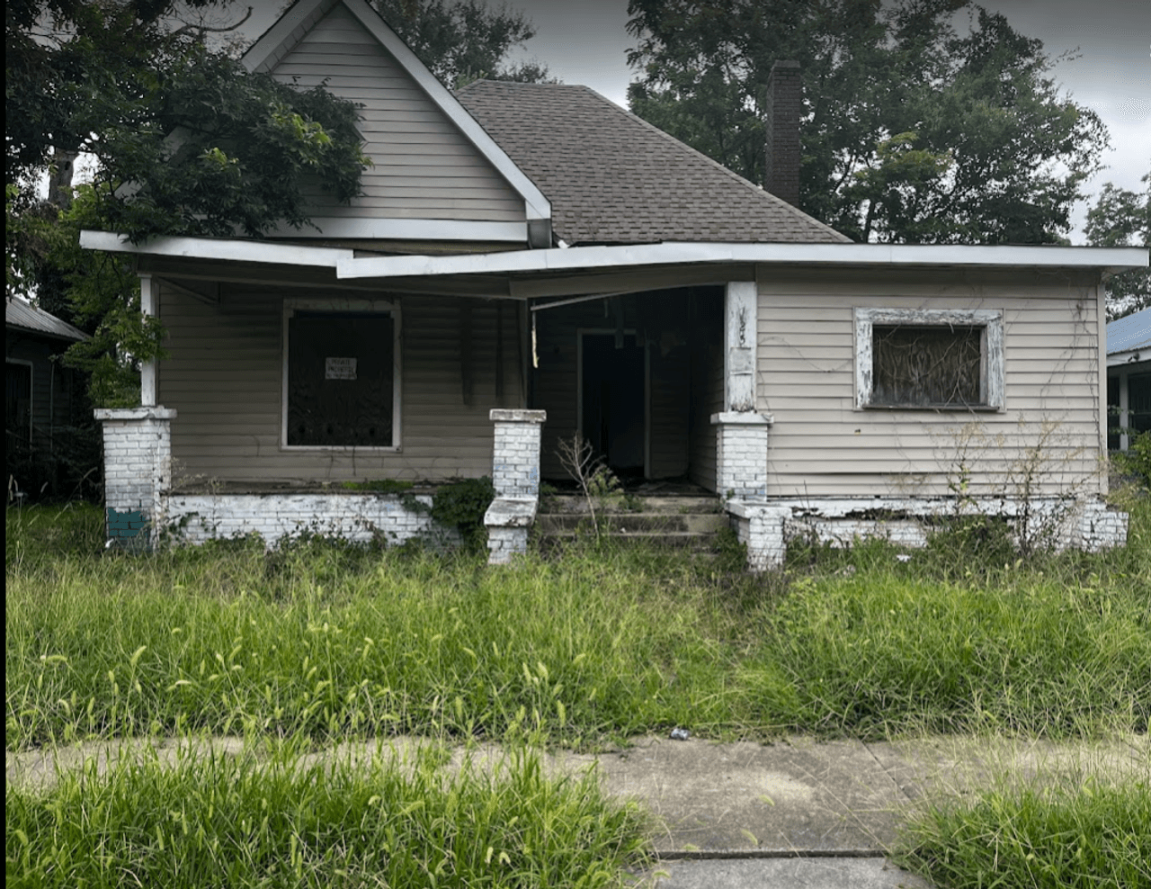 listing, photo 1