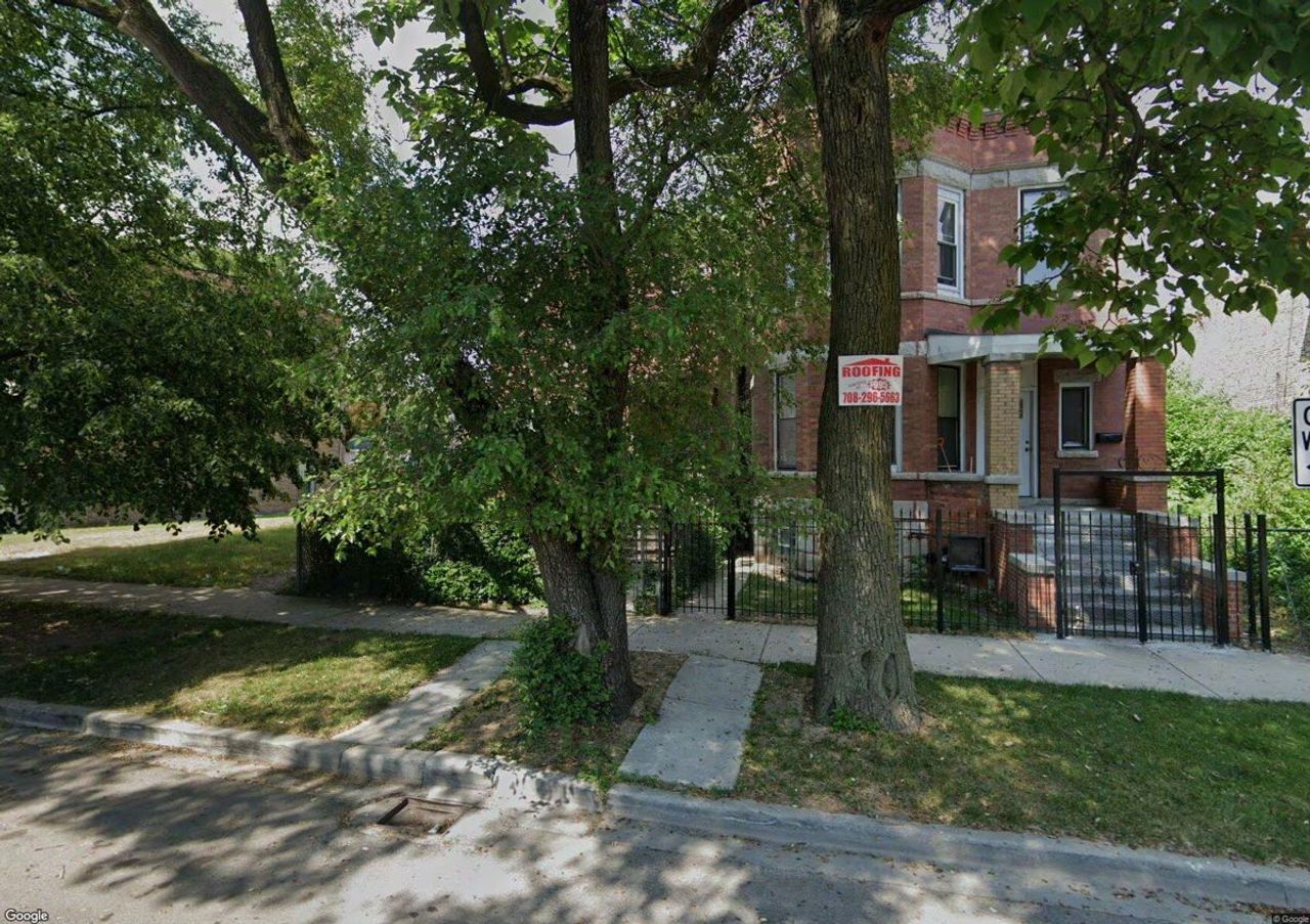 listing, photo 1