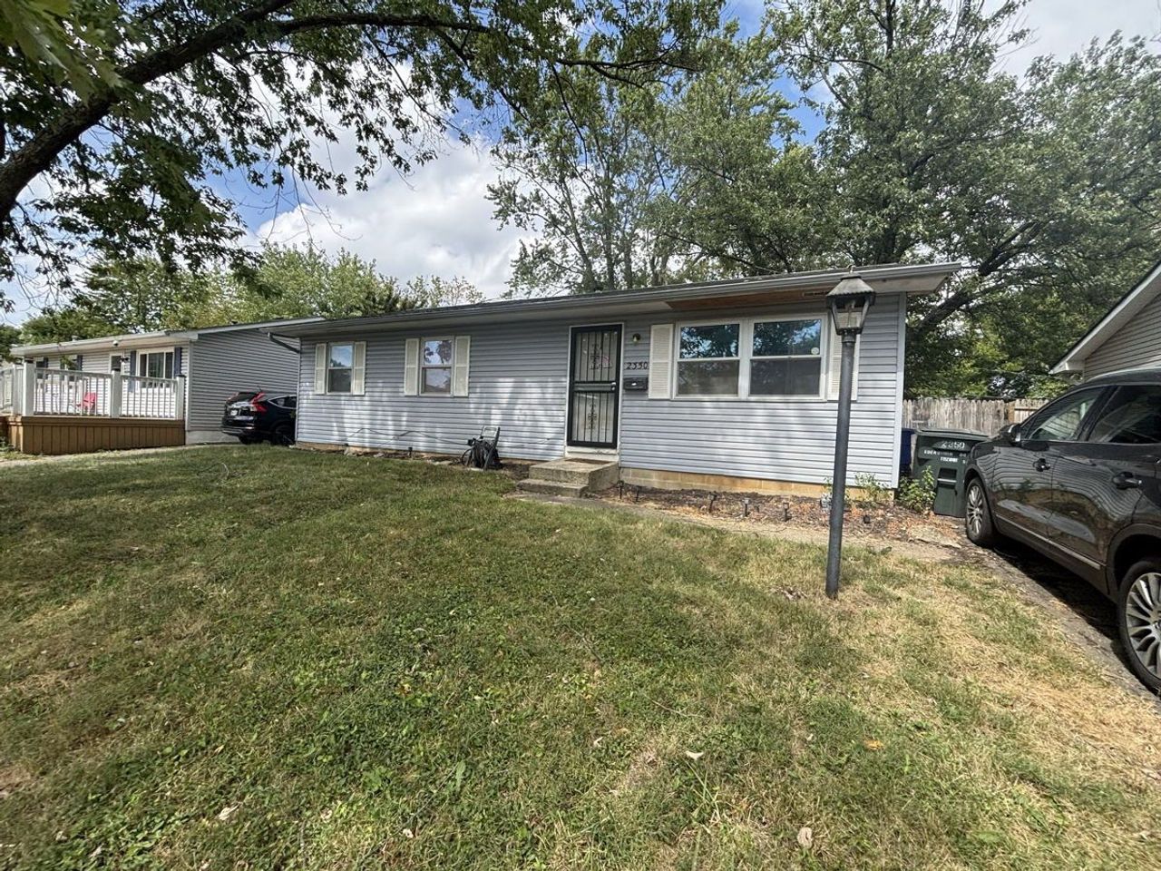 listing, photo 1