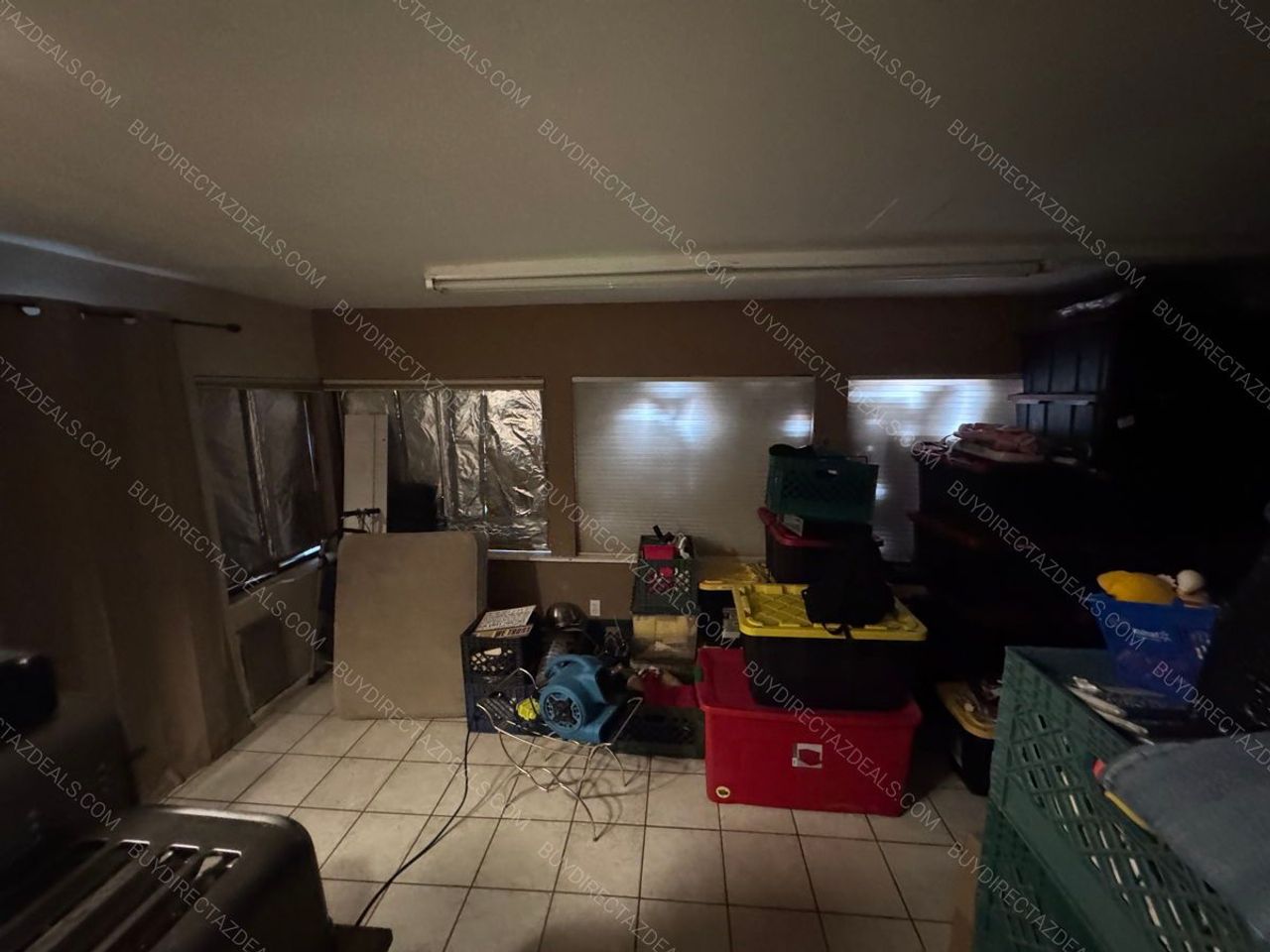 listing, photo 1