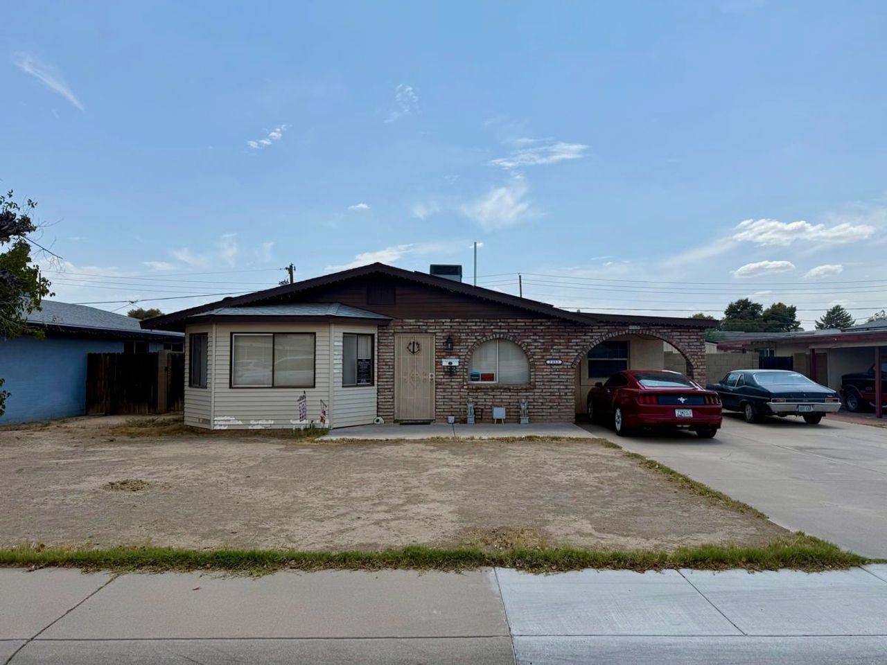 listing, photo 1