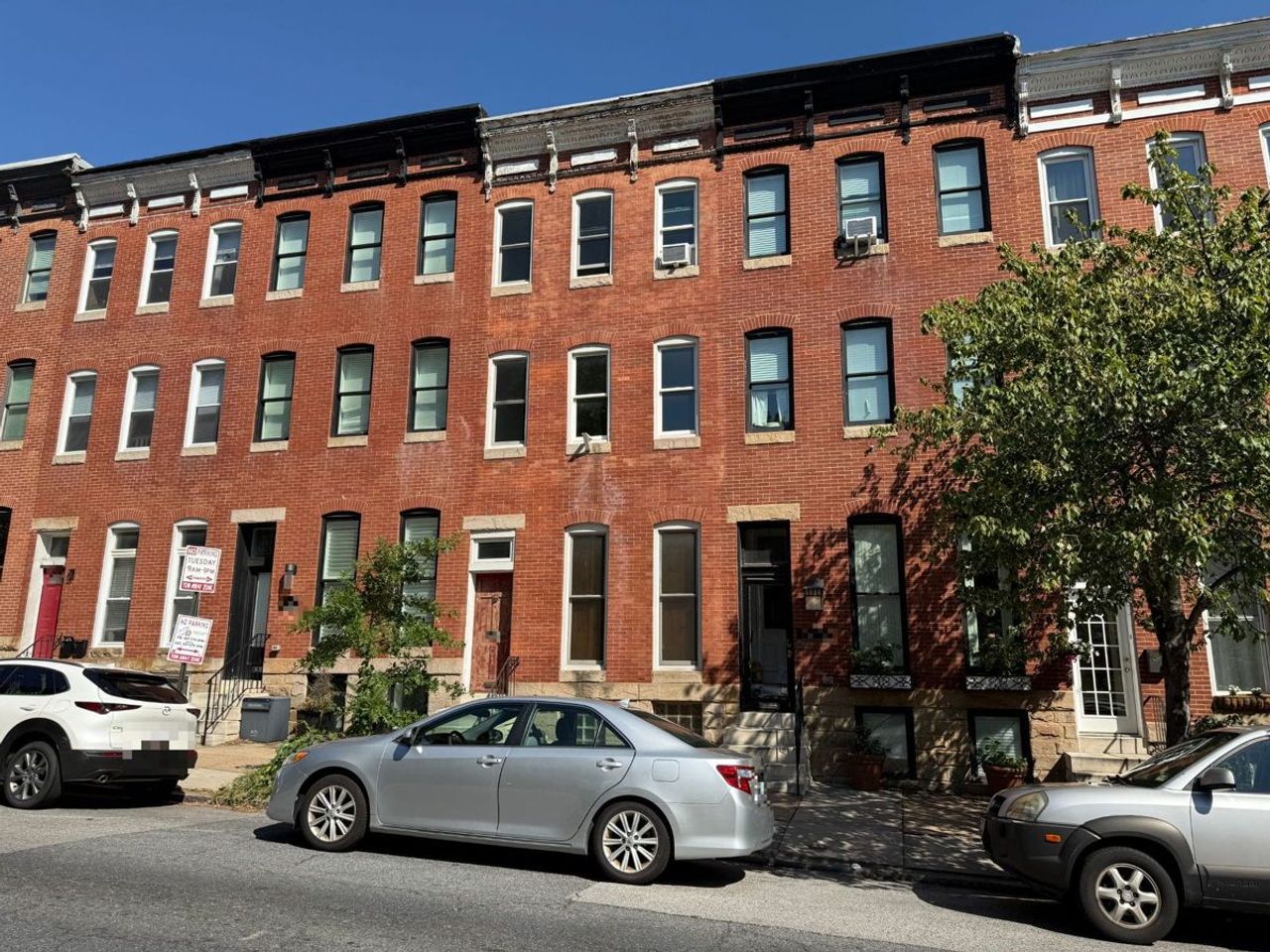 listing, photo 1