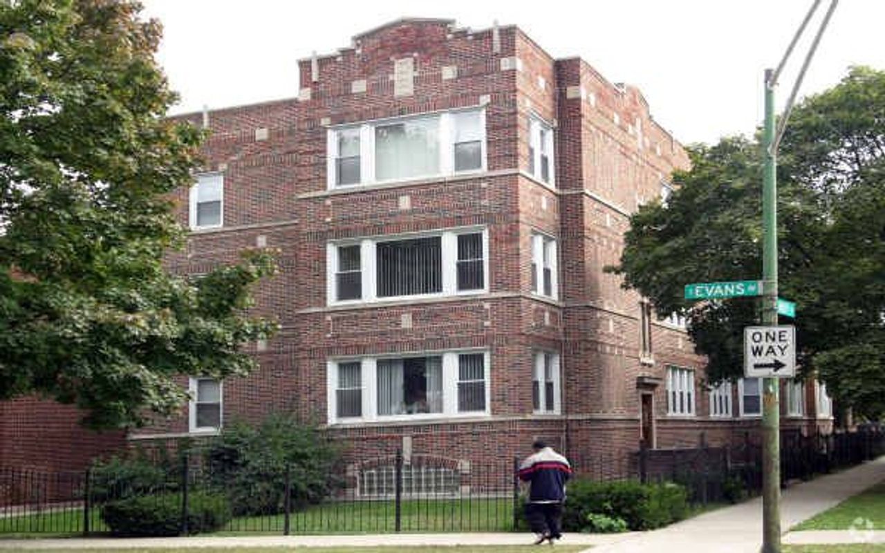 listing, photo 1