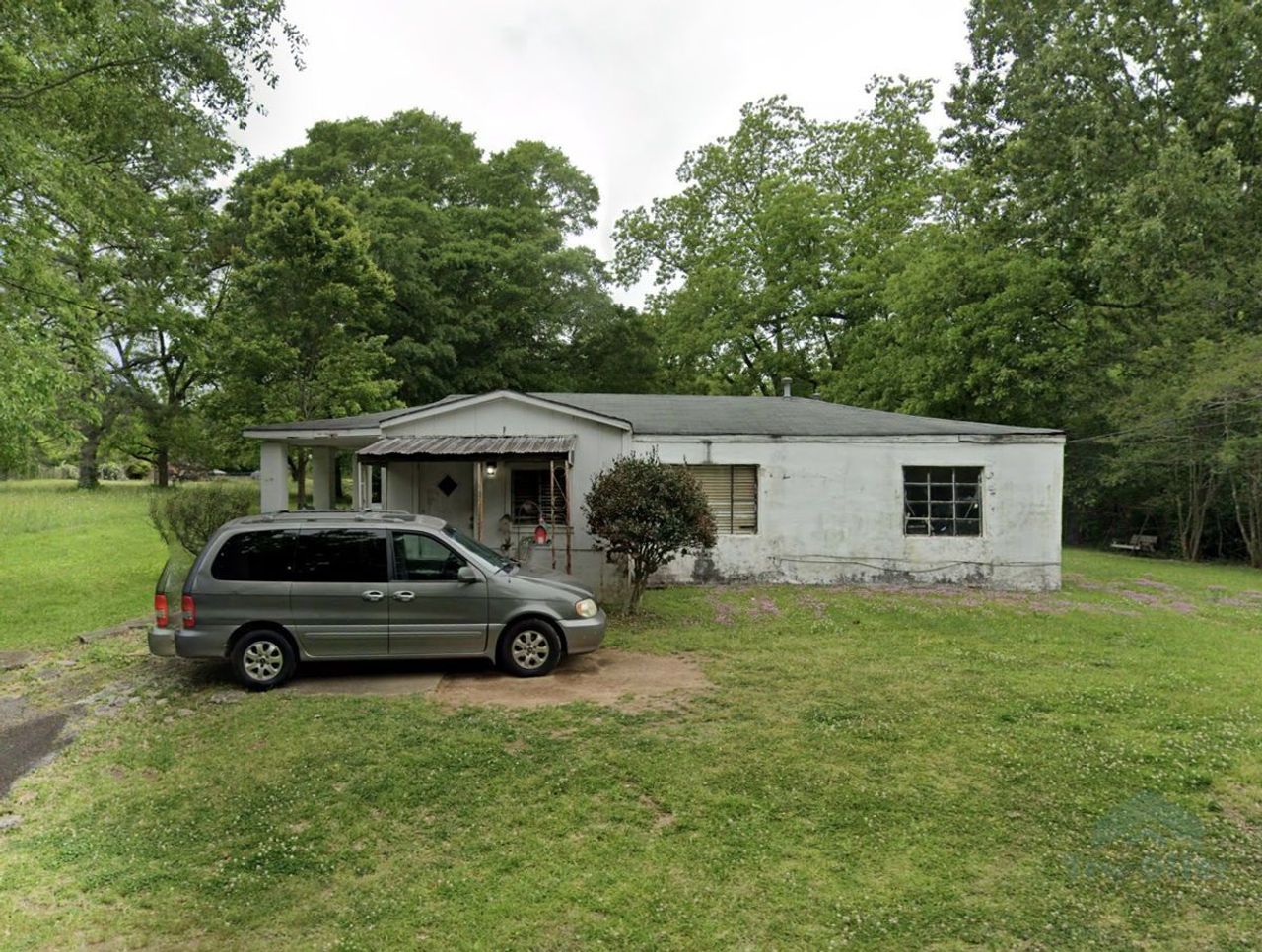 listing, photo 1