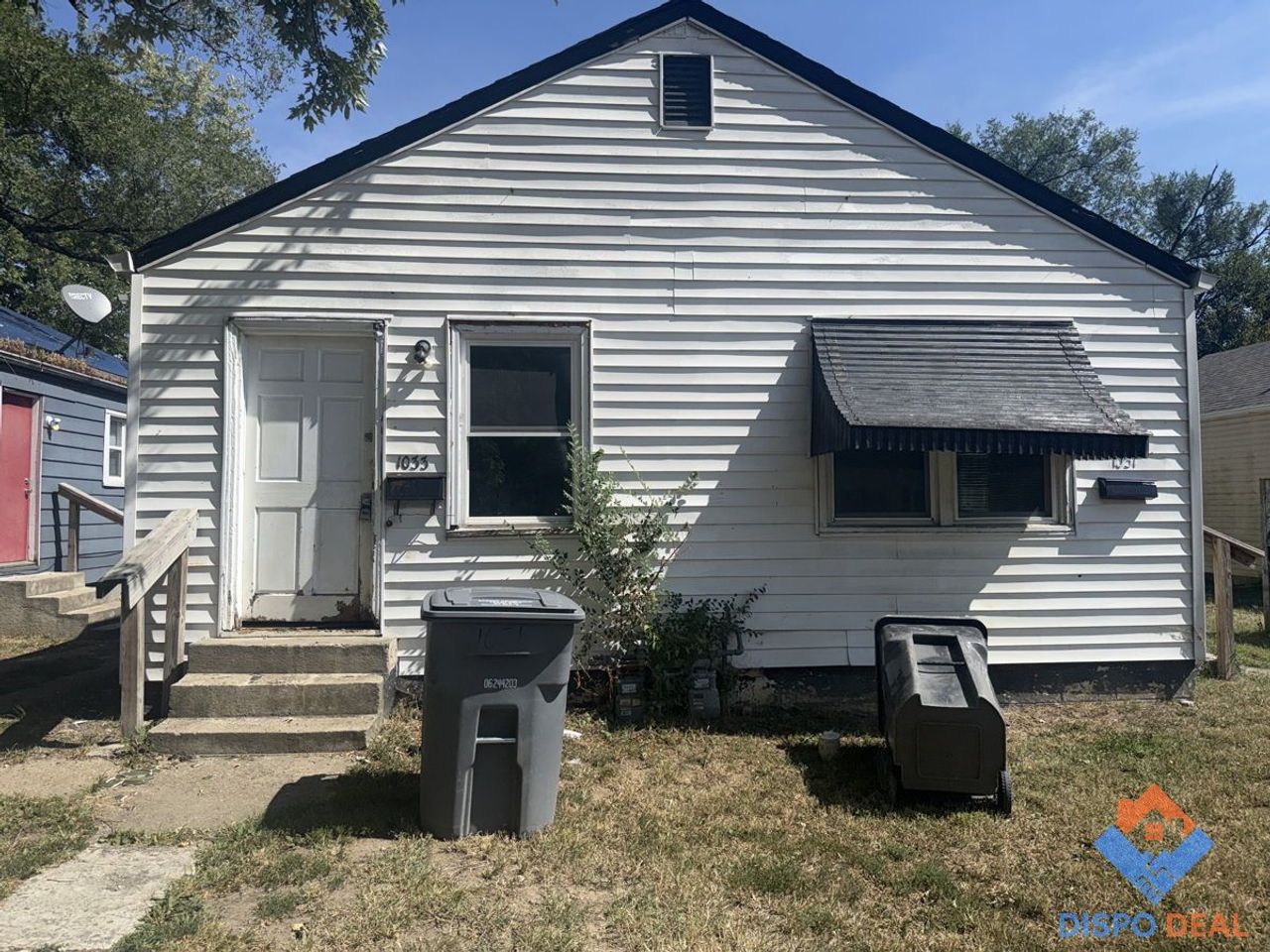 listing, photo 1