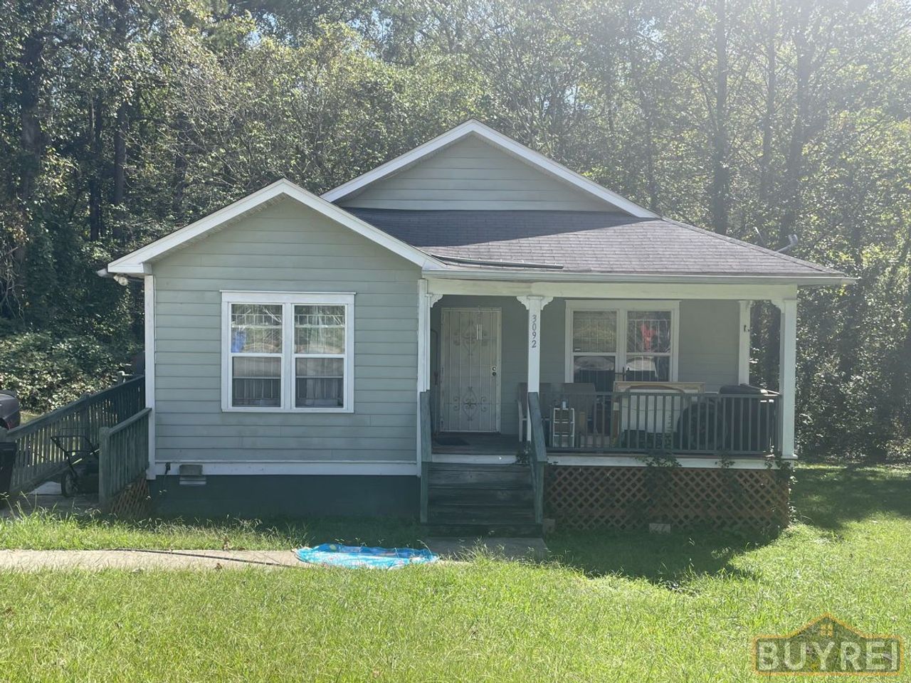 listing, photo 1