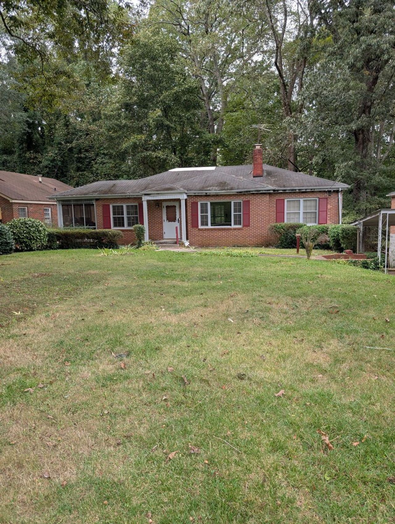 listing, photo 1