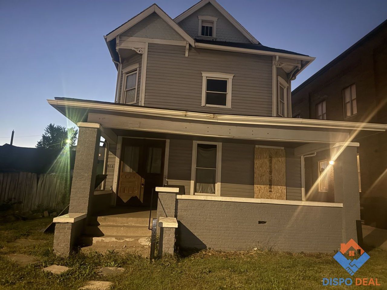 listing, photo 1