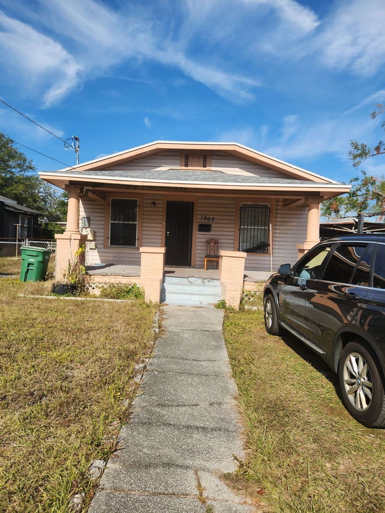 listing, photo 1