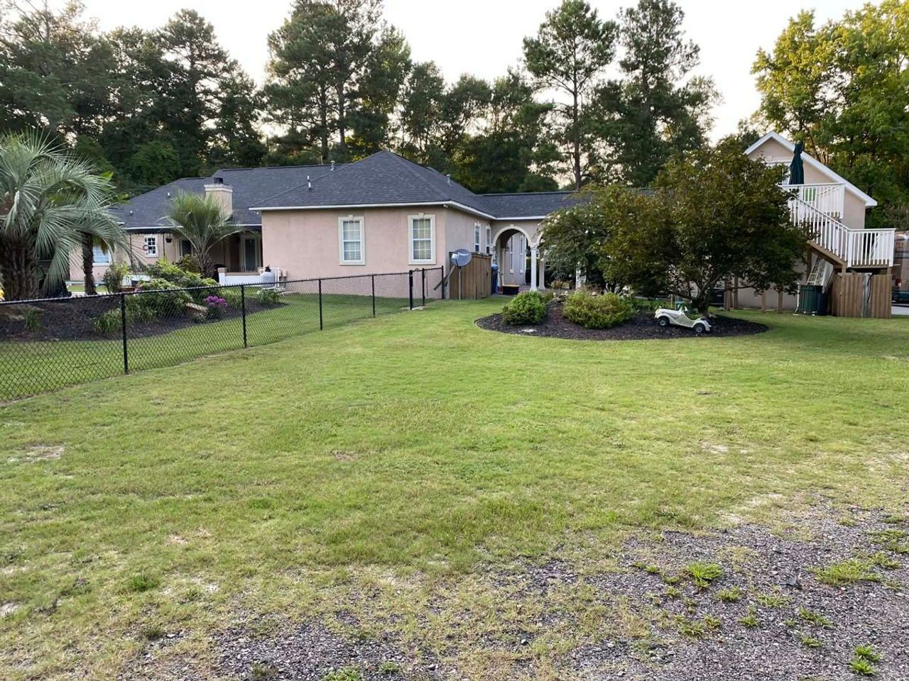 listing, photo 1