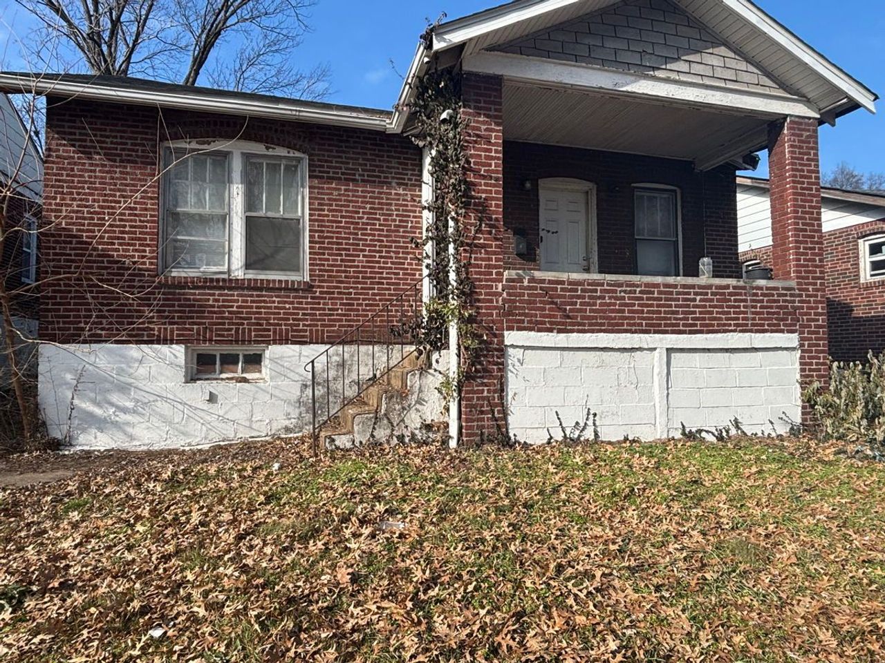 listing, photo 1