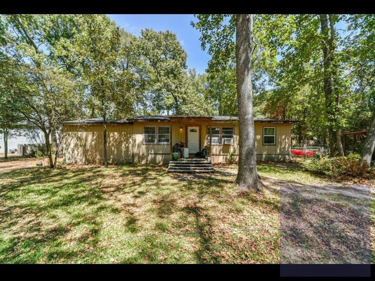 listing, photo 1
