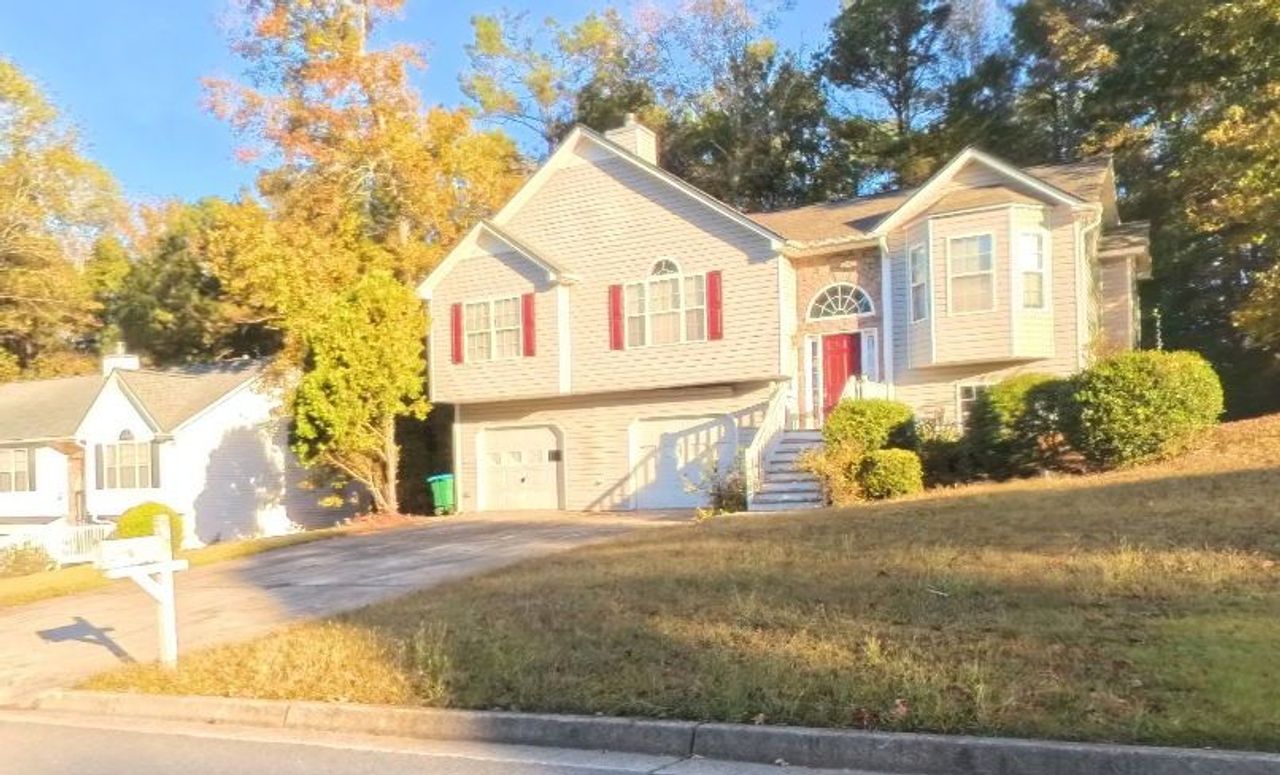 listing, photo 1