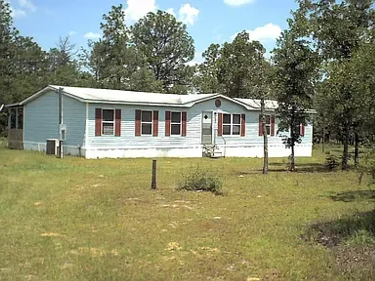 listing, photo 1