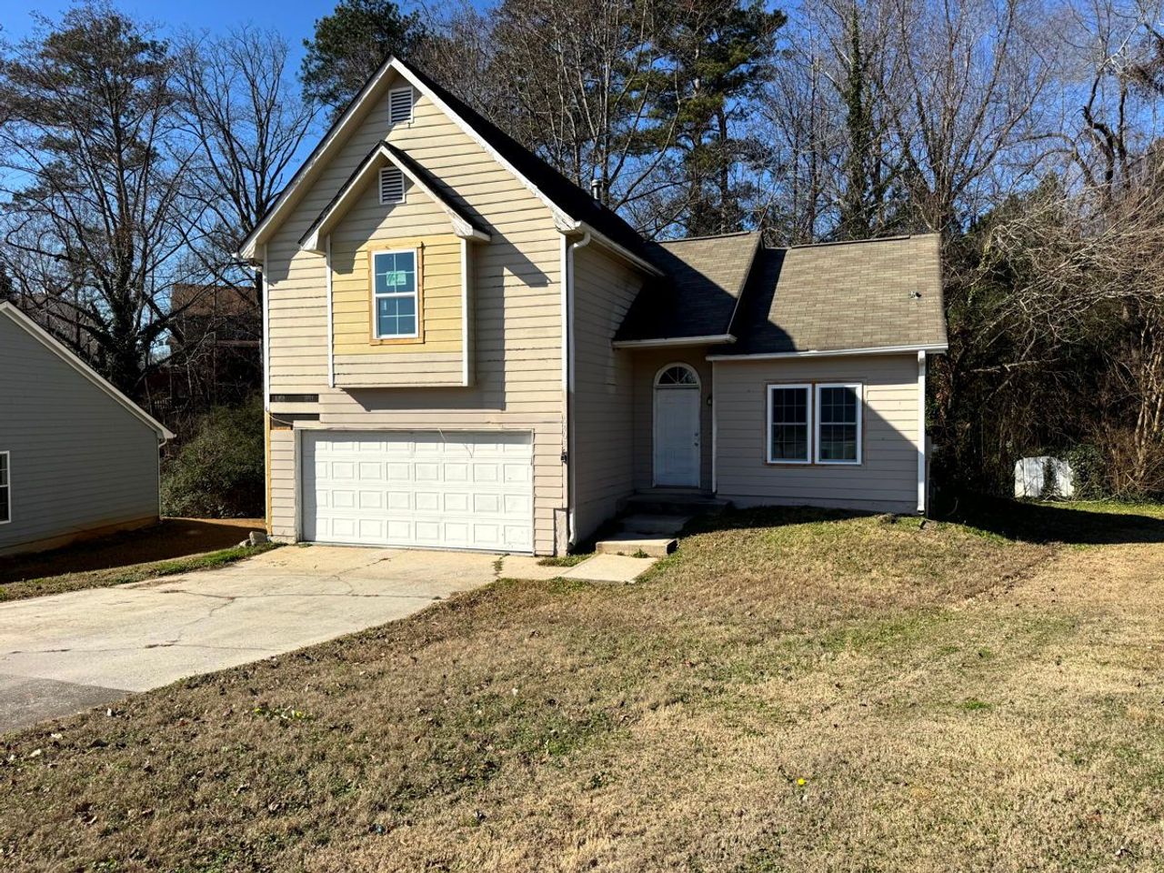 listing, photo 1