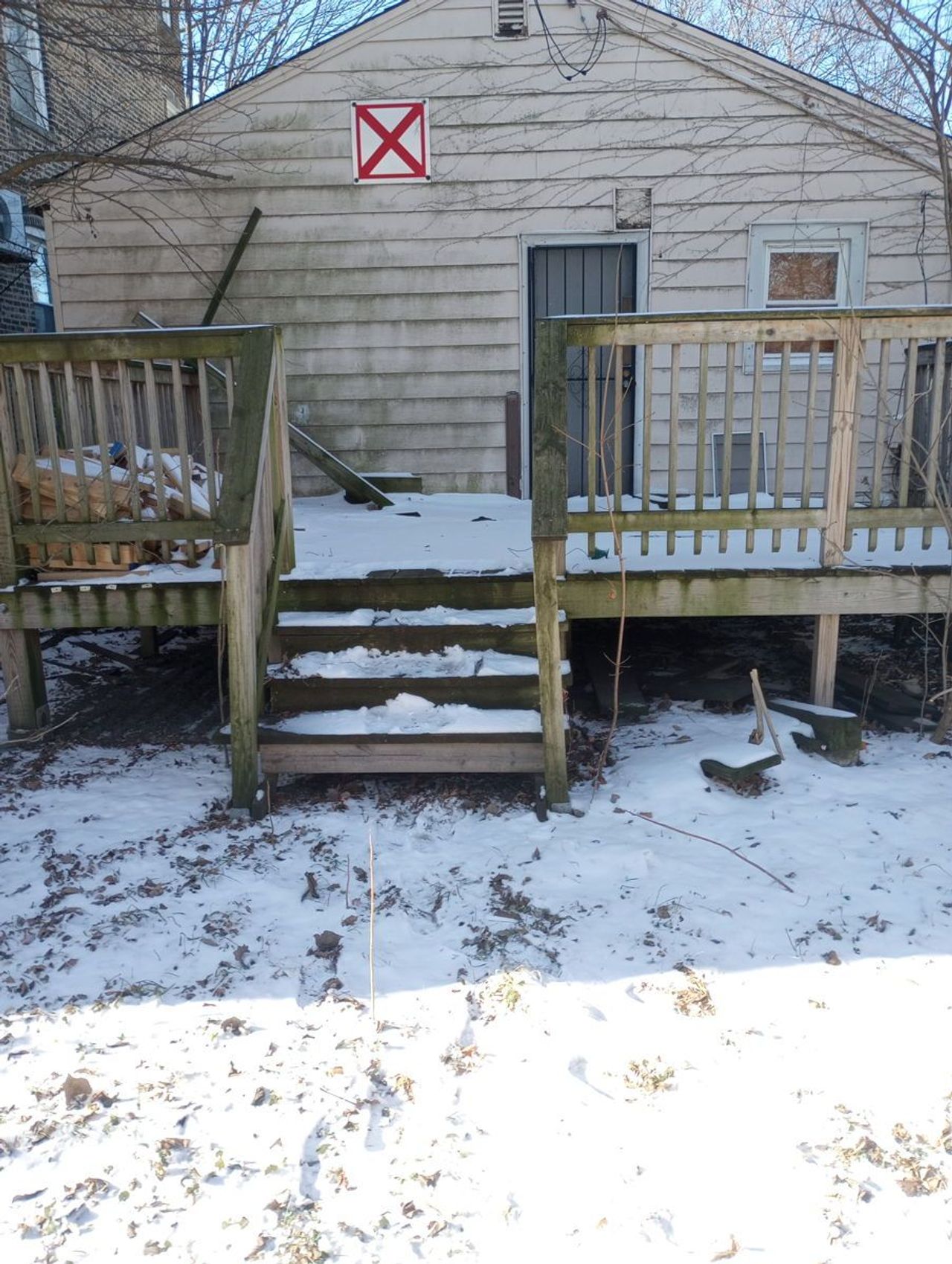 listing, photo 1
