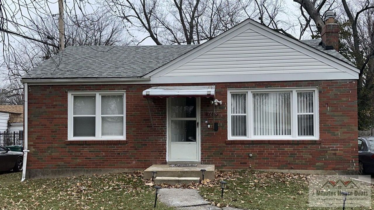 listing, photo 1