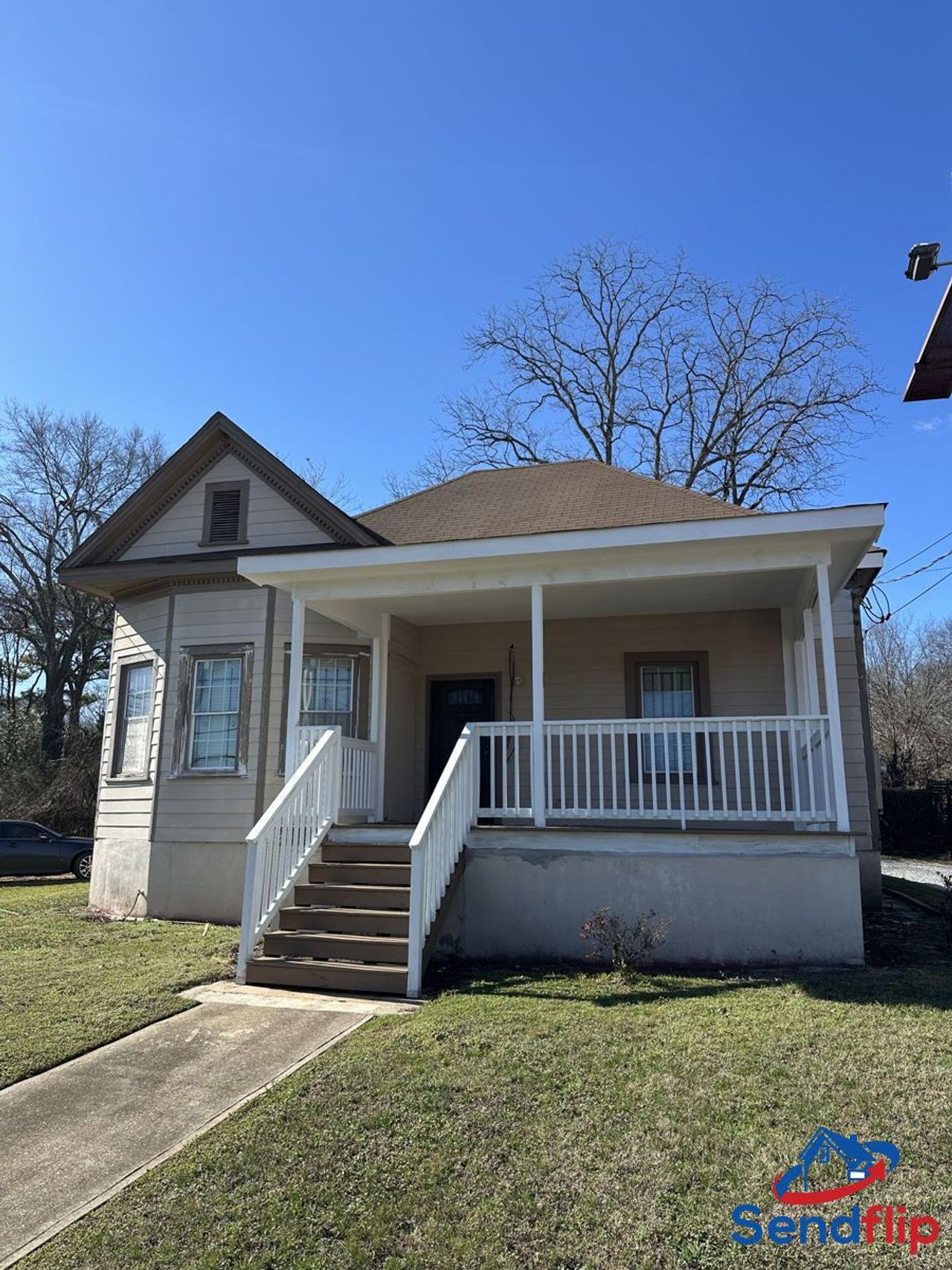 listing, photo 1