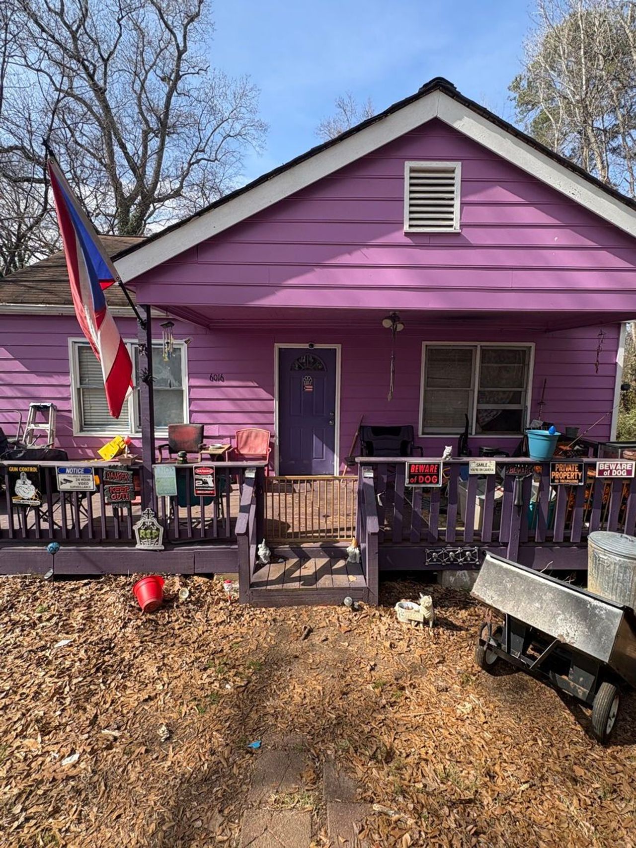 listing, photo 1